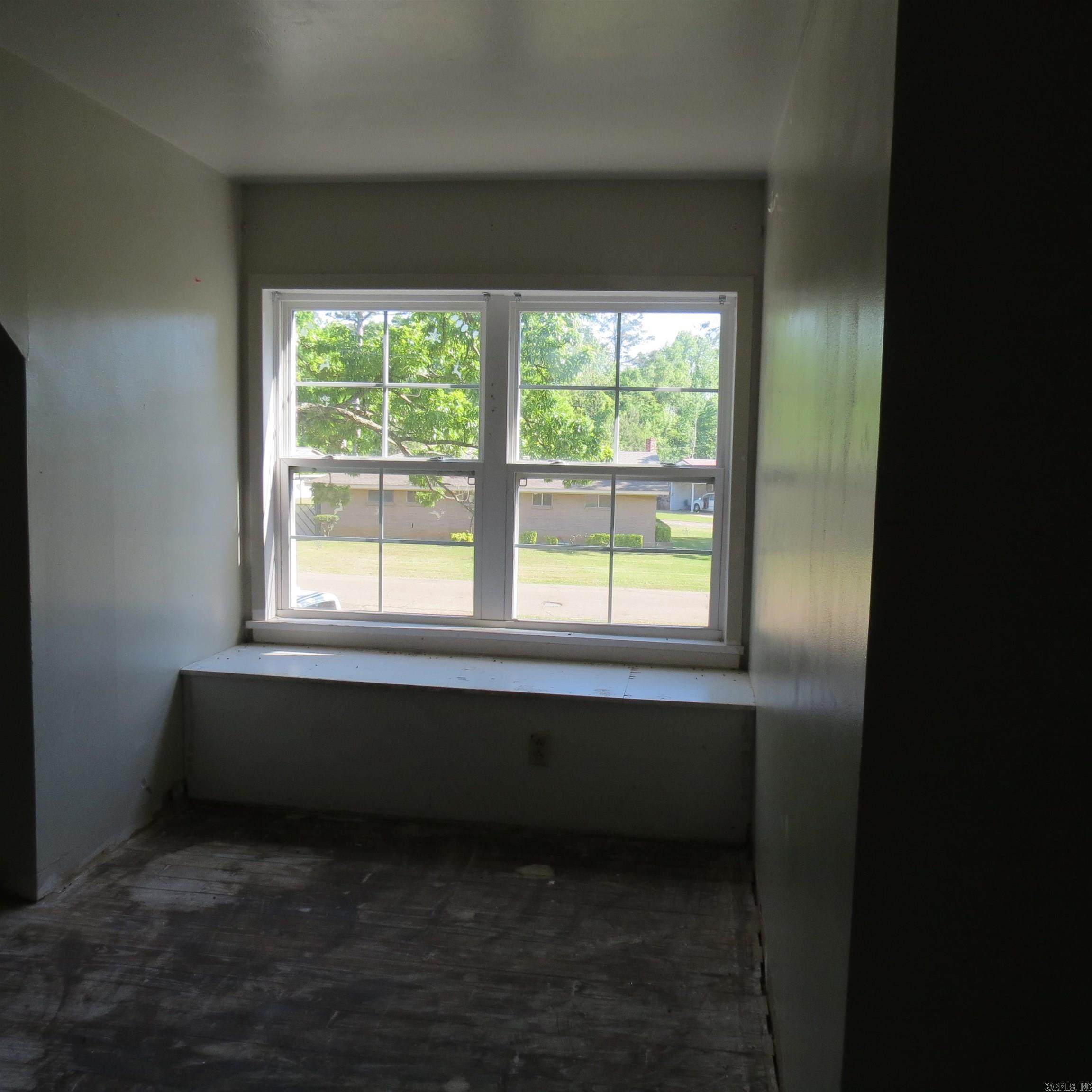 129 E Willis  Monticello, AR