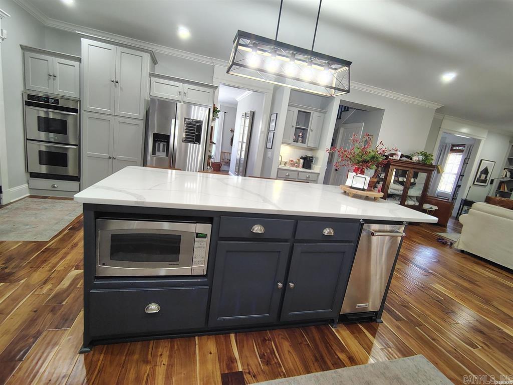 205 bellaire  Hot Springs, AR