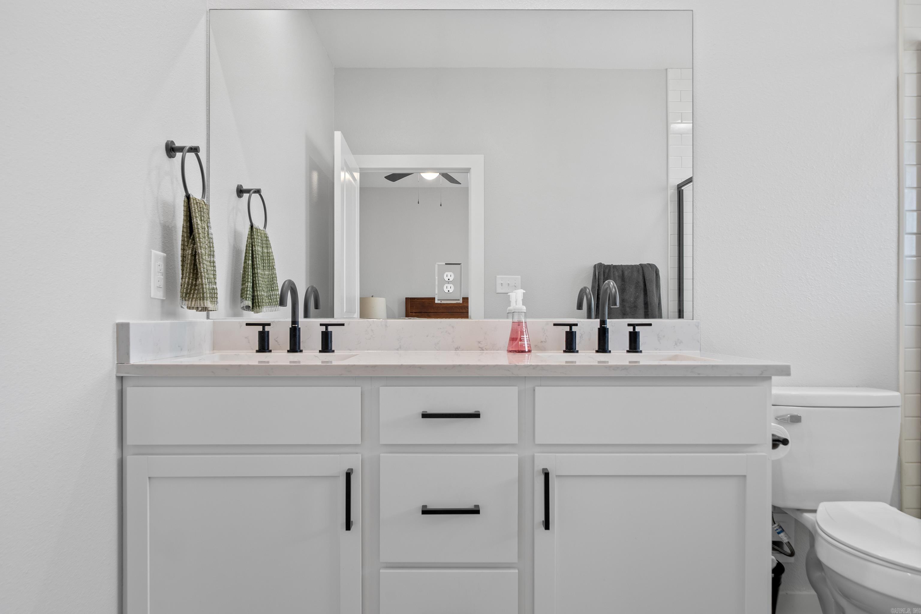 215 Long Beach  Hot Springs, AR