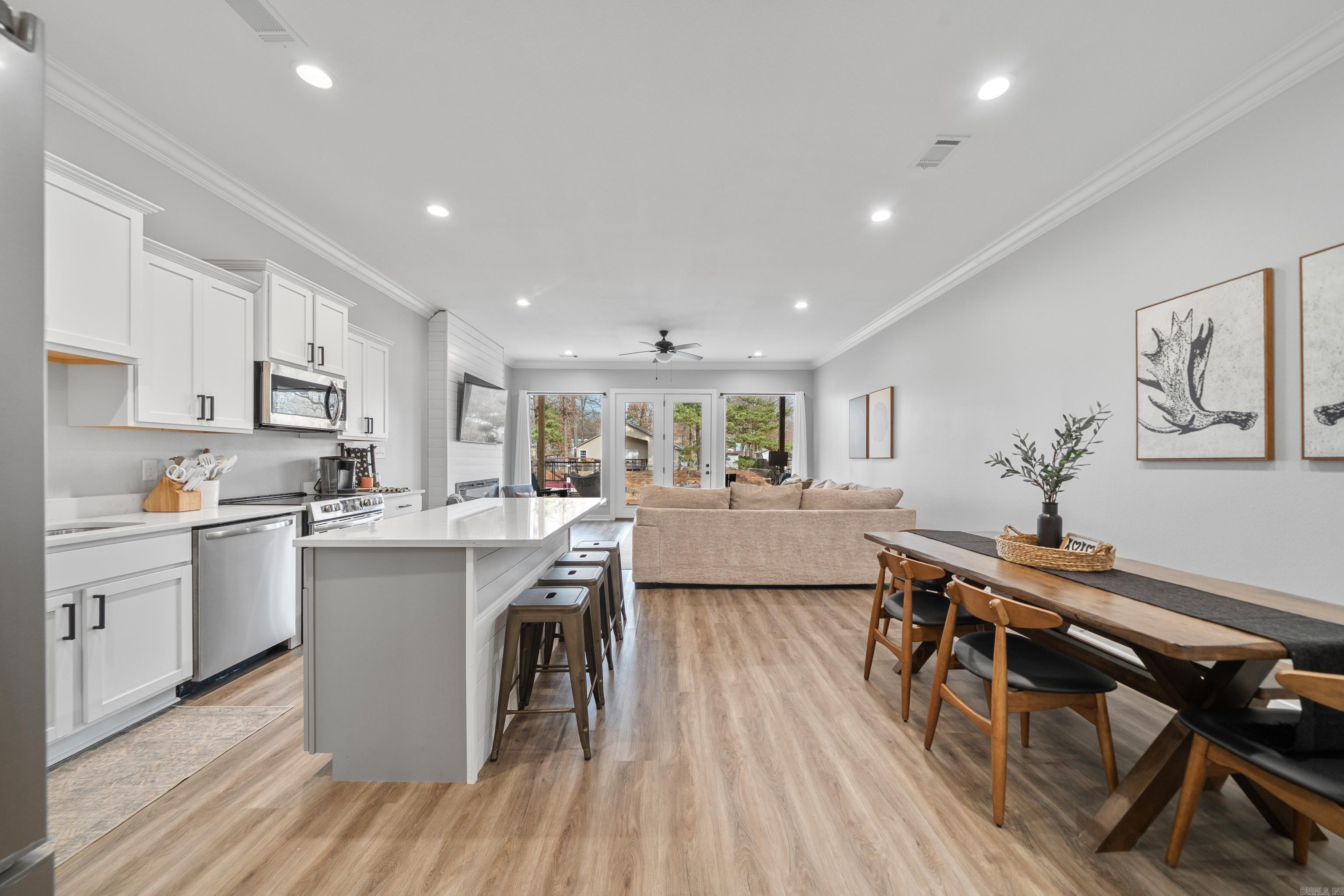 215 Long Beach  Hot Springs, AR