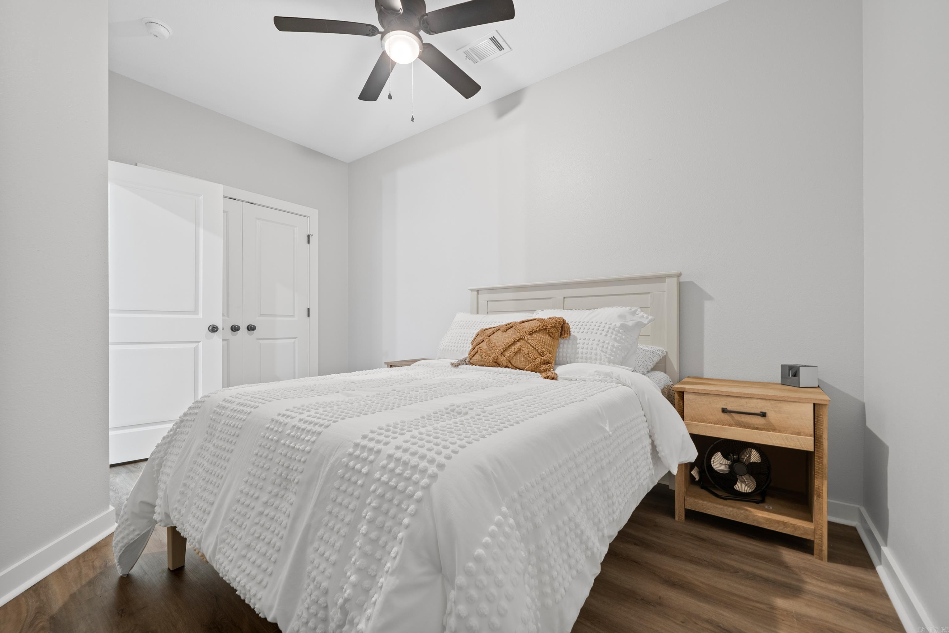 215 Long Beach  Hot Springs, AR