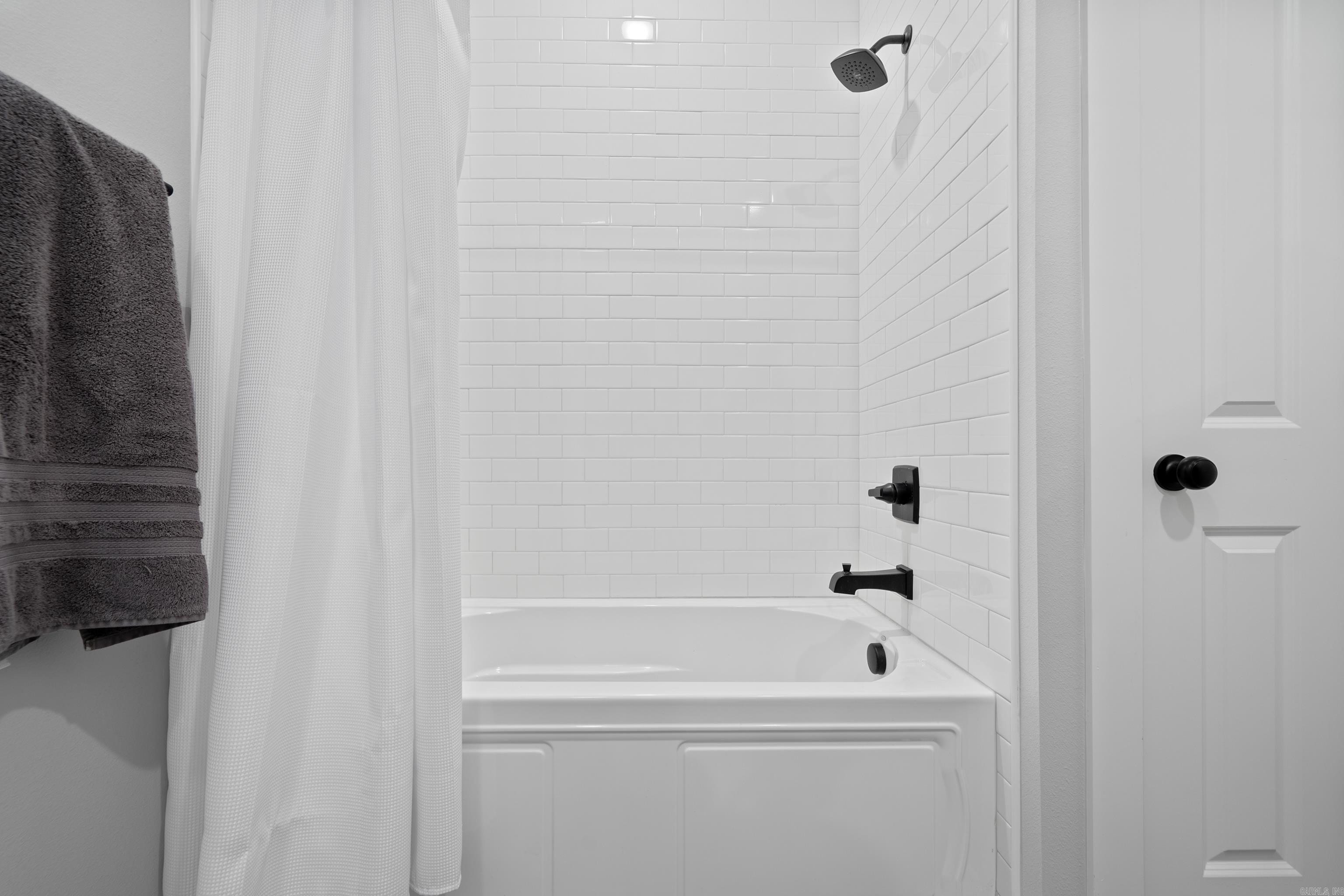 215 Long Beach  Hot Springs, AR