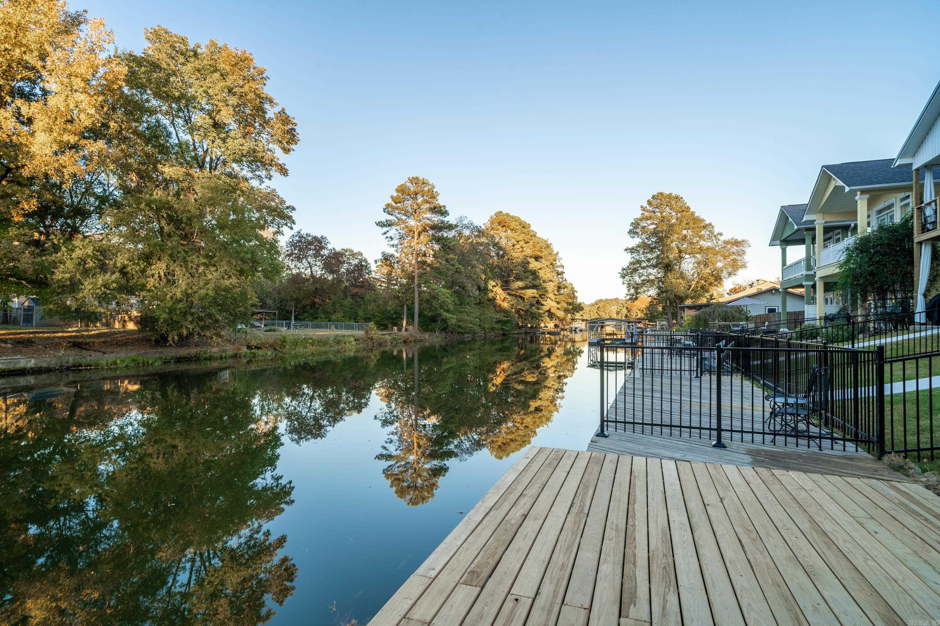 215 Long Beach Drive Hot Springs, AR 71913