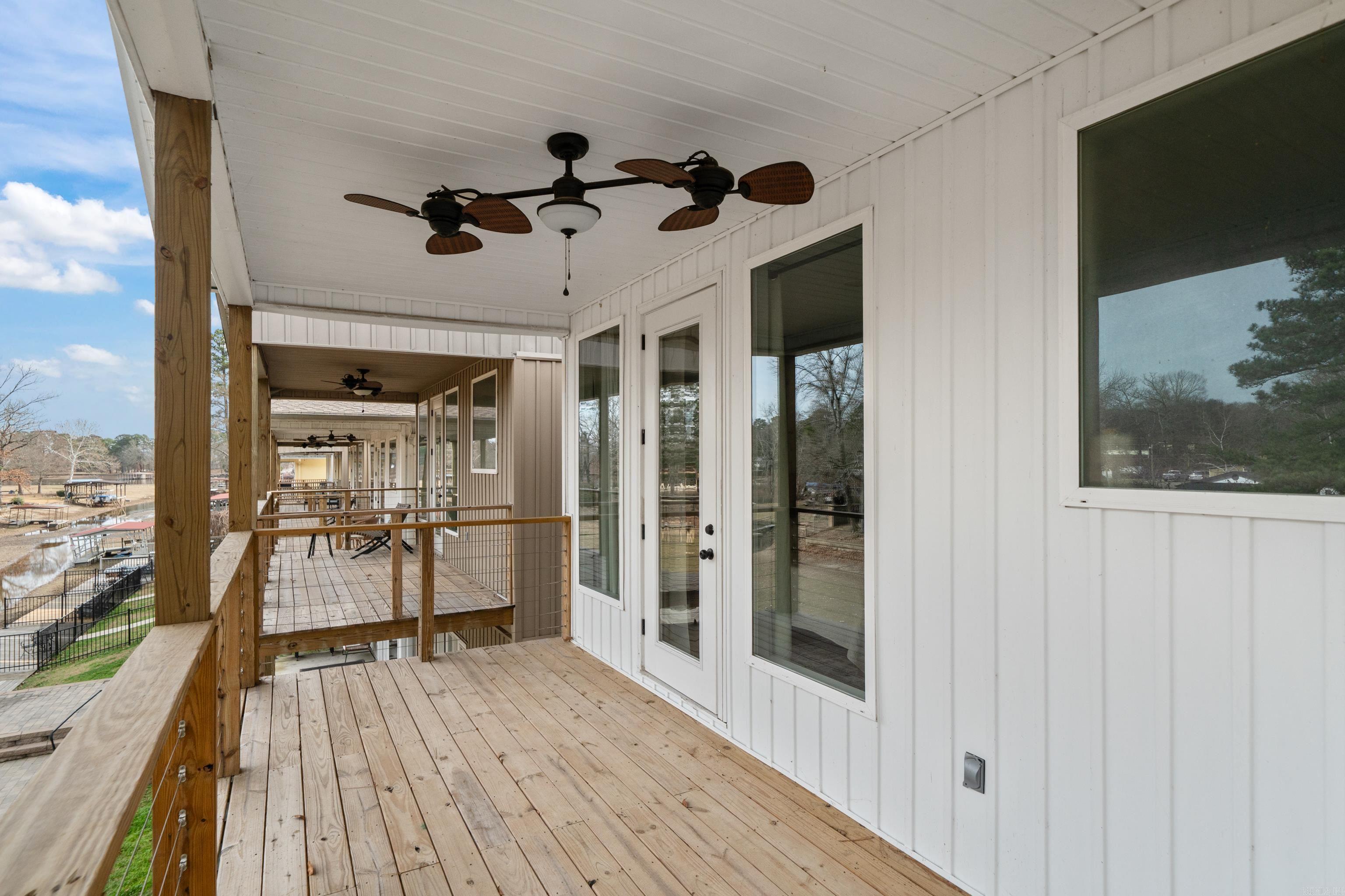 215 Long Beach Drive Hot Springs, AR 71913