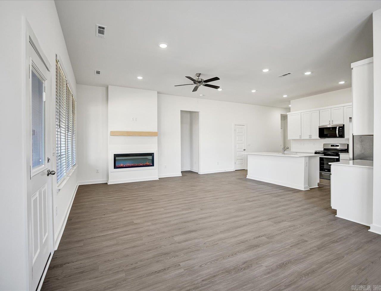 623 Riley Lane Maumelle, AR 72113