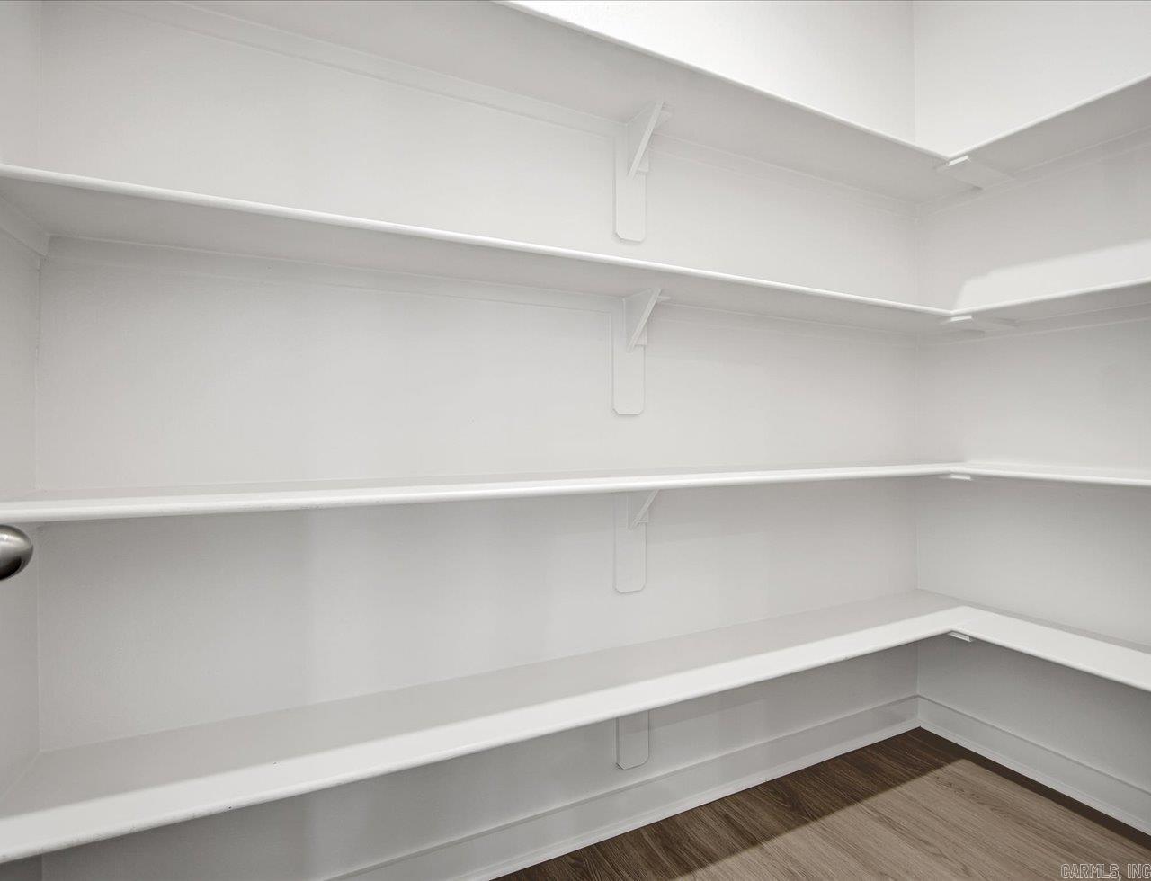 623 Riley Lane Maumelle, AR 72113