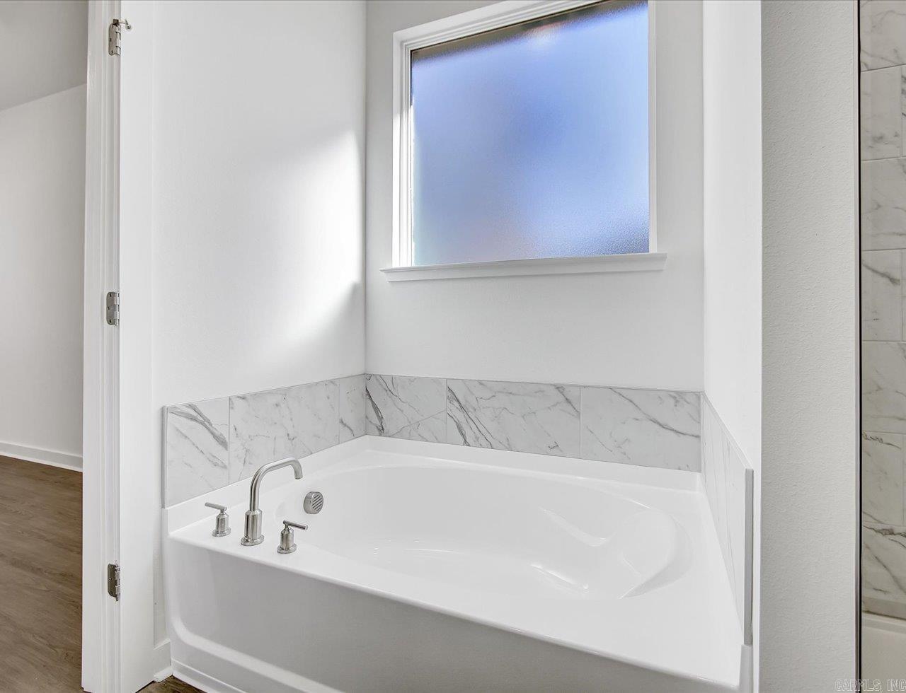 623 Riley Lane Maumelle, AR 72113