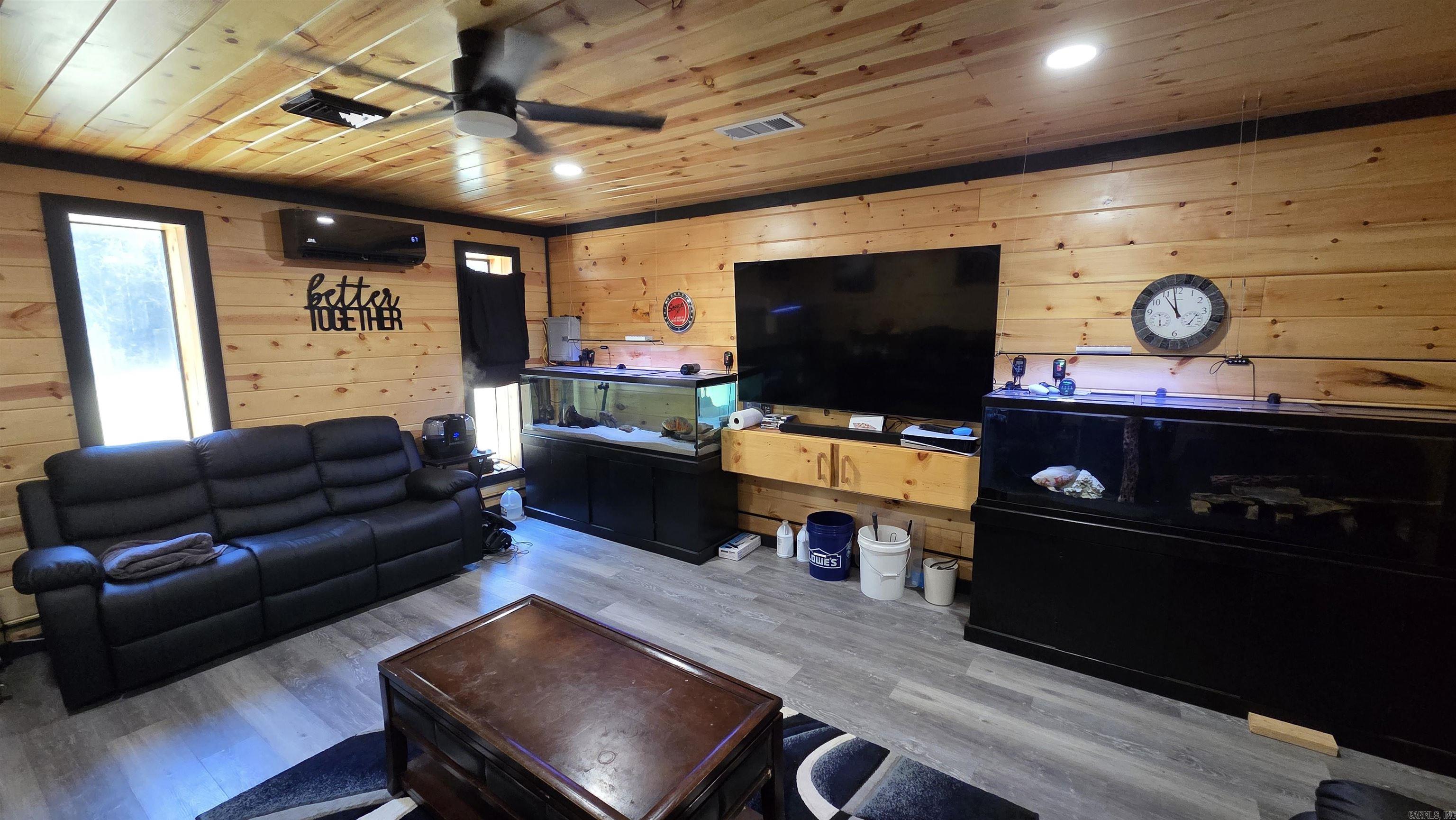 157 Victory  Shirley, AR