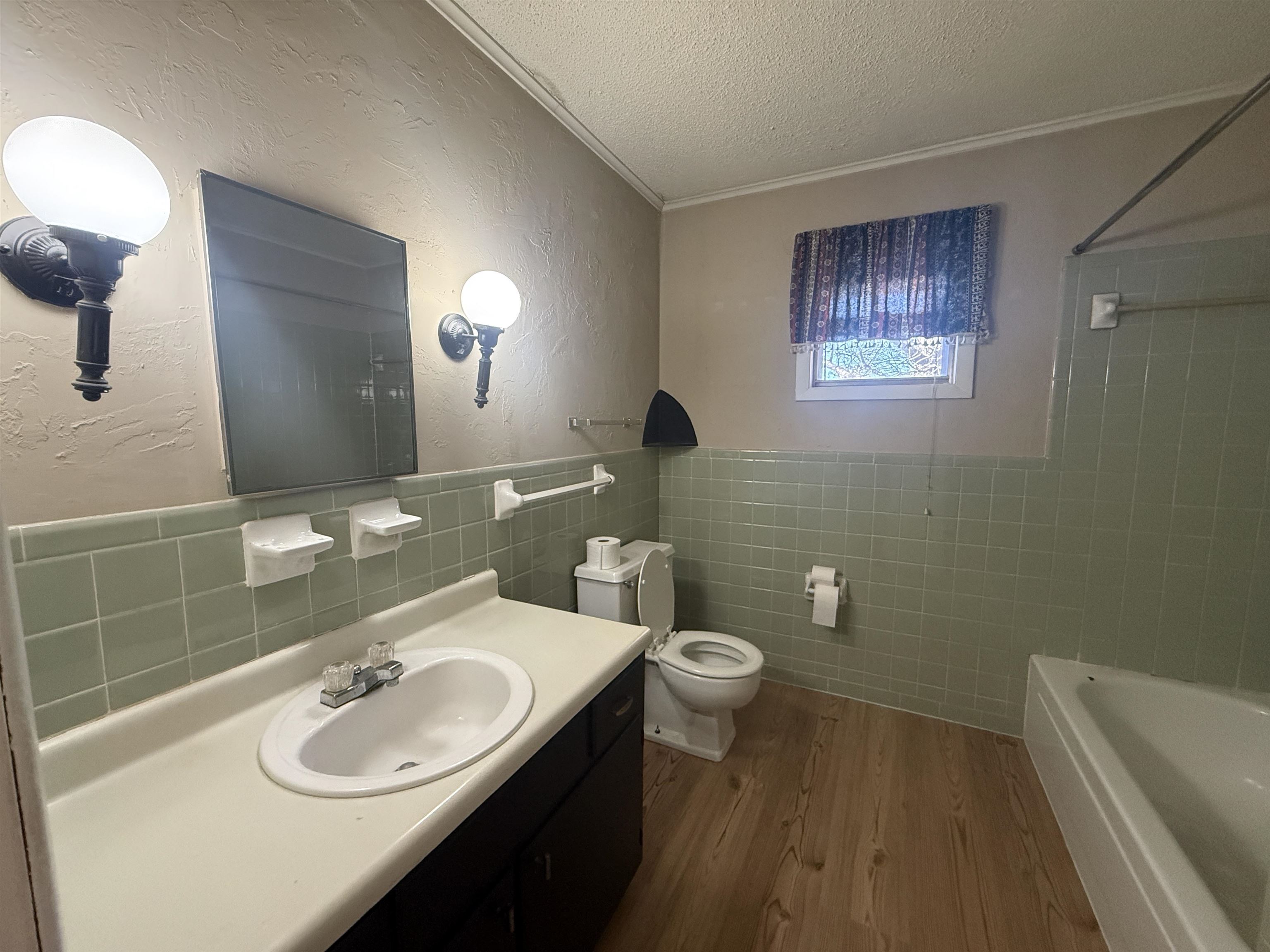 30 Arapaho  Cherokee Village, AR