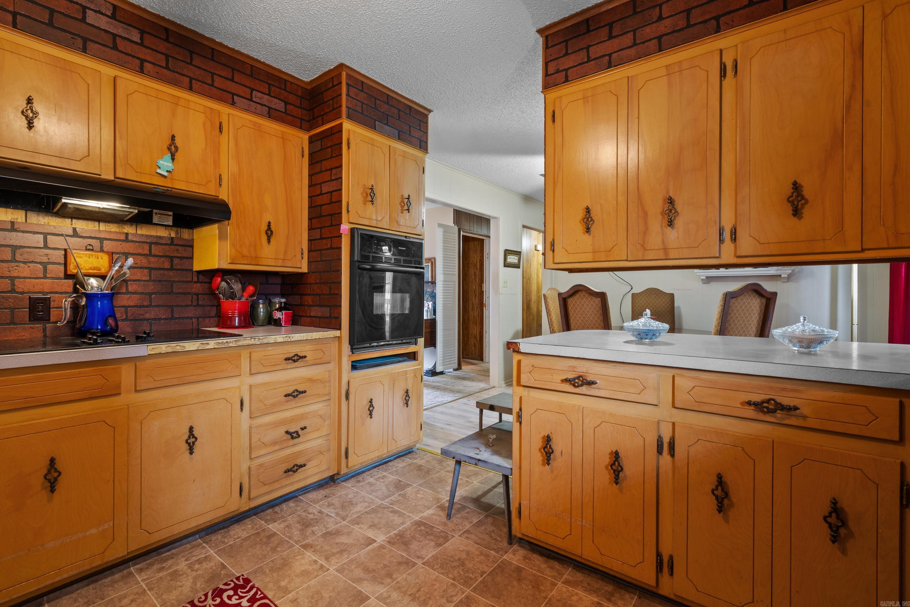 1524 Pinehurst Dr  Malvern, AR