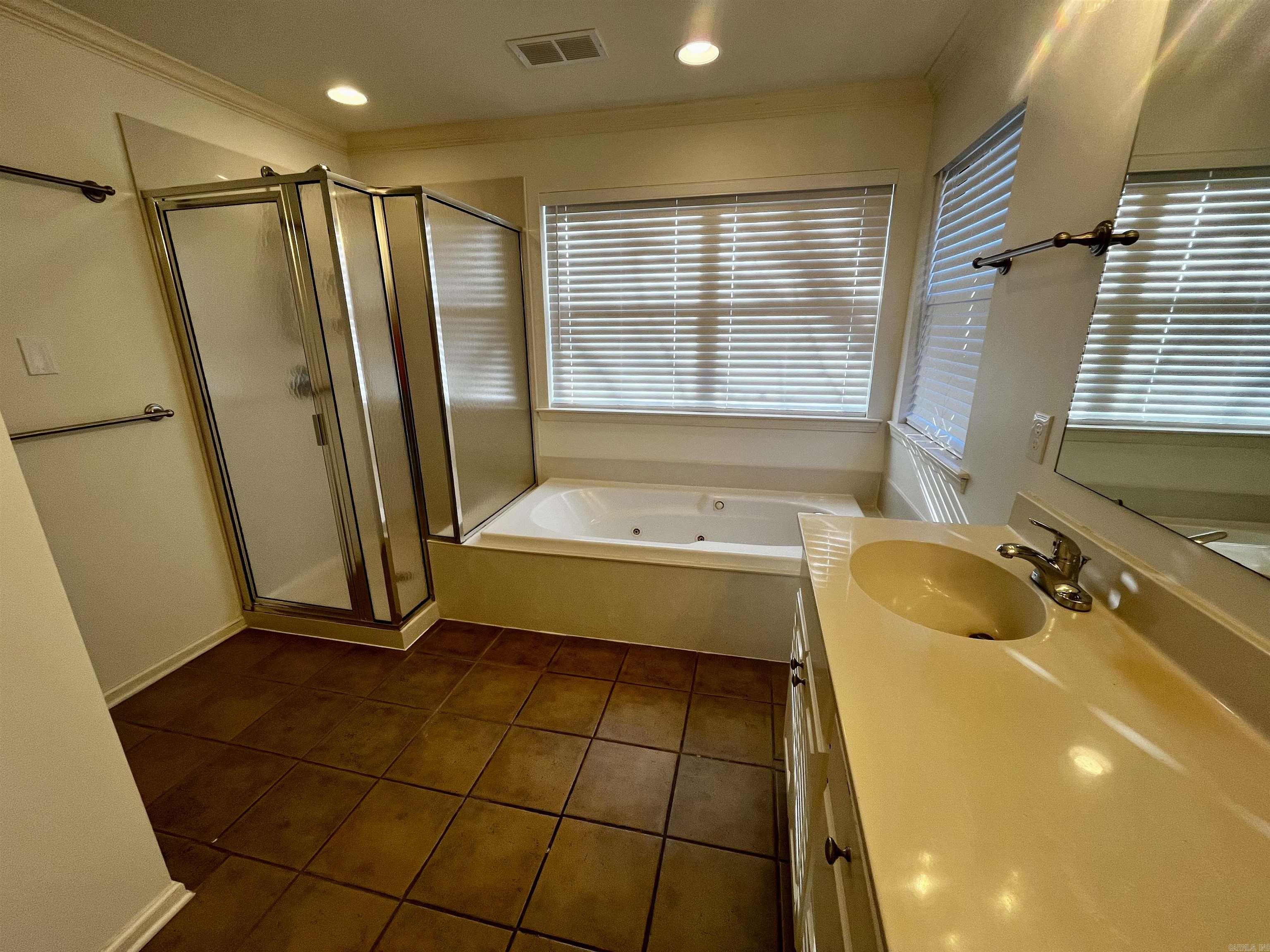 2104 Huntleigh  Little Rock, AR