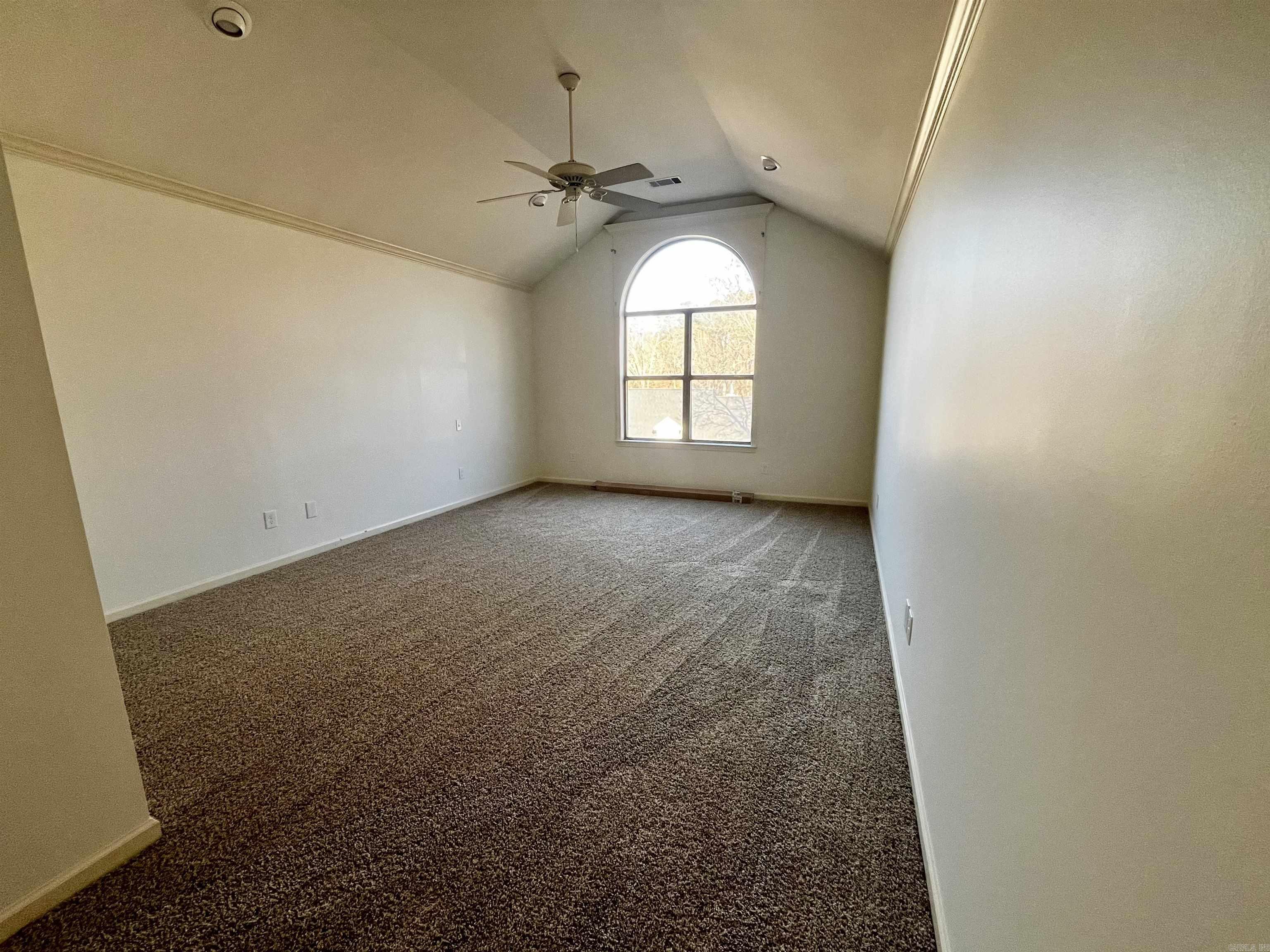 2104 Huntleigh Little Rock, AR 72212