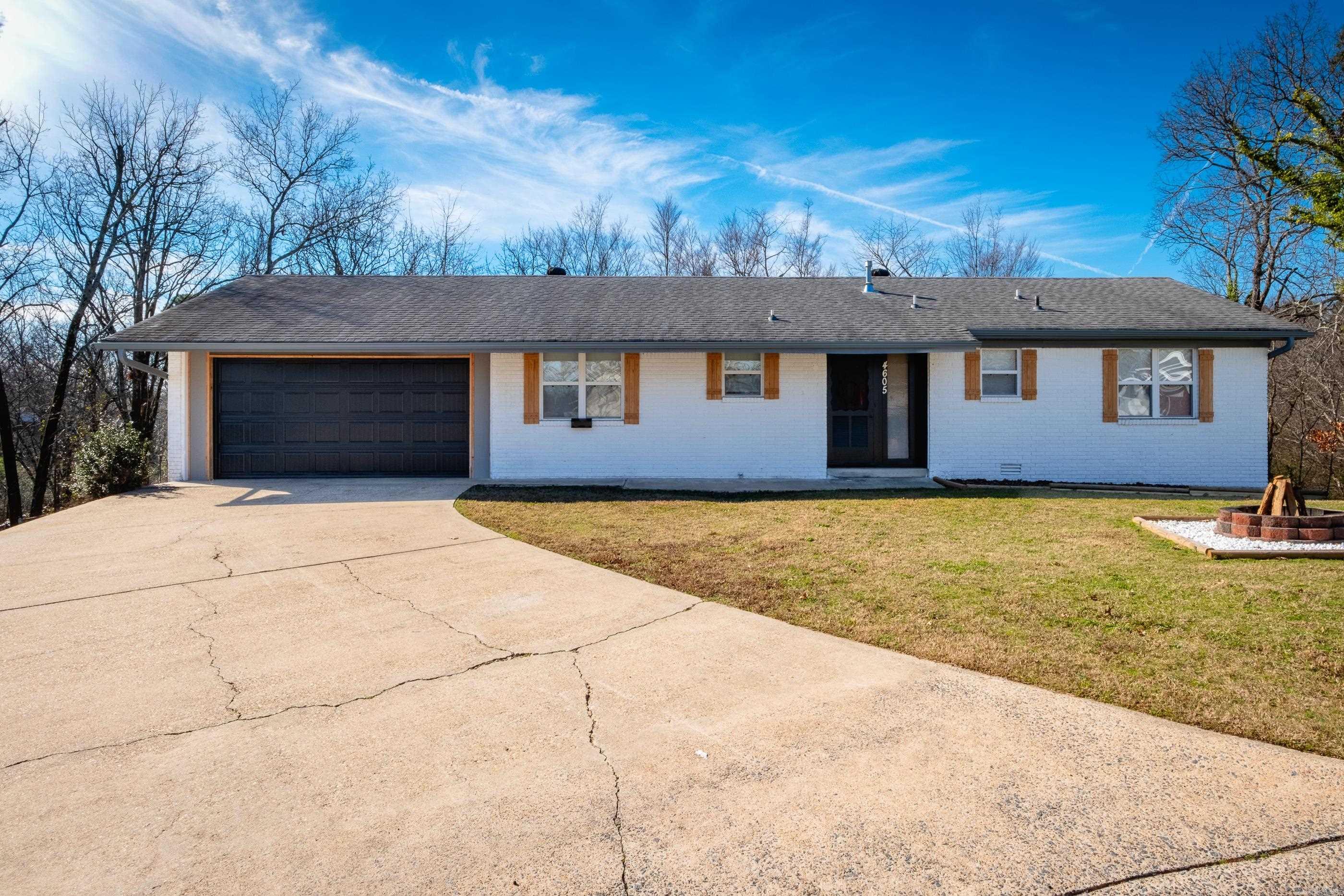 4605 N Cedar  North Little Rock, AR