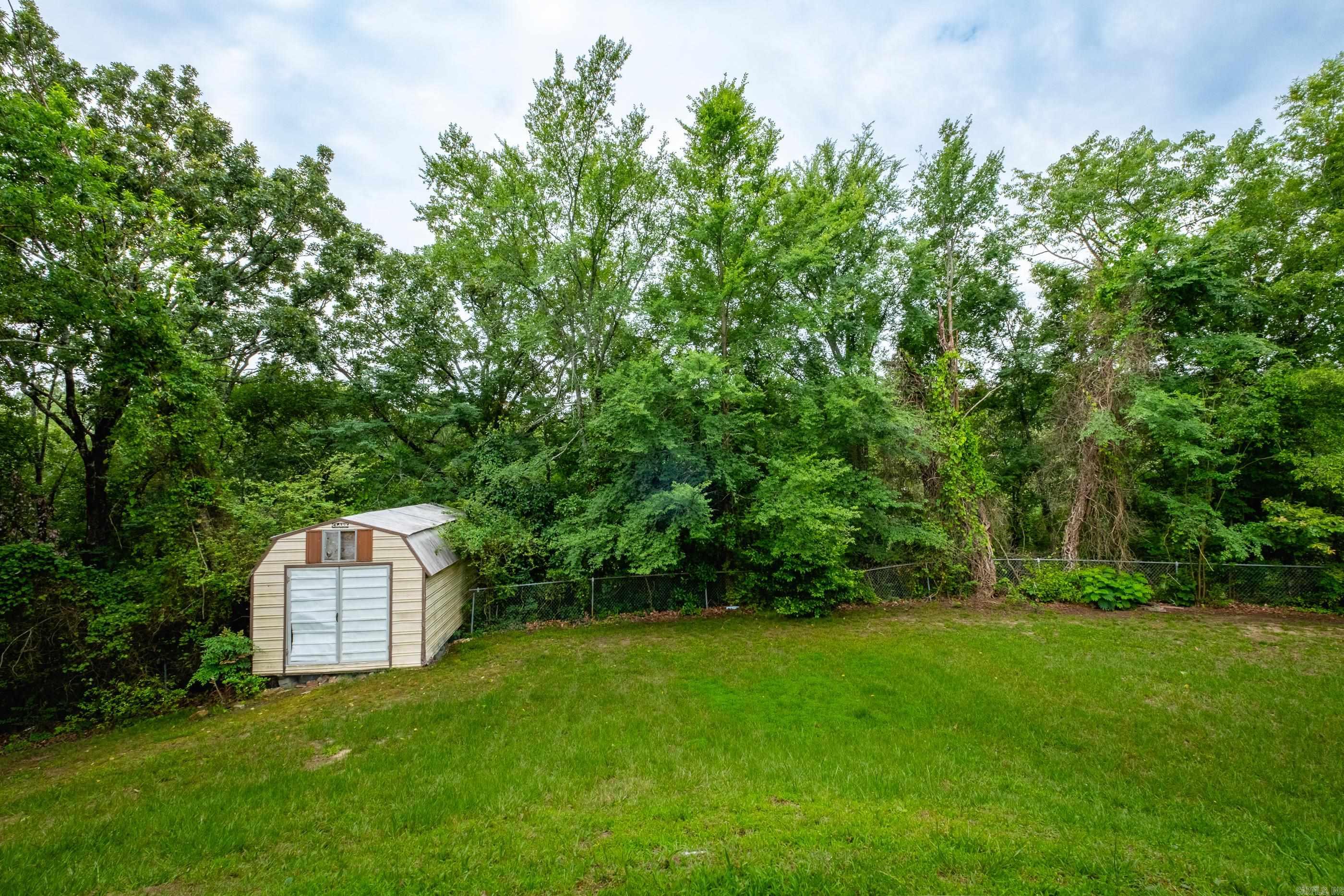 4605 N Cedar  North Little Rock, AR