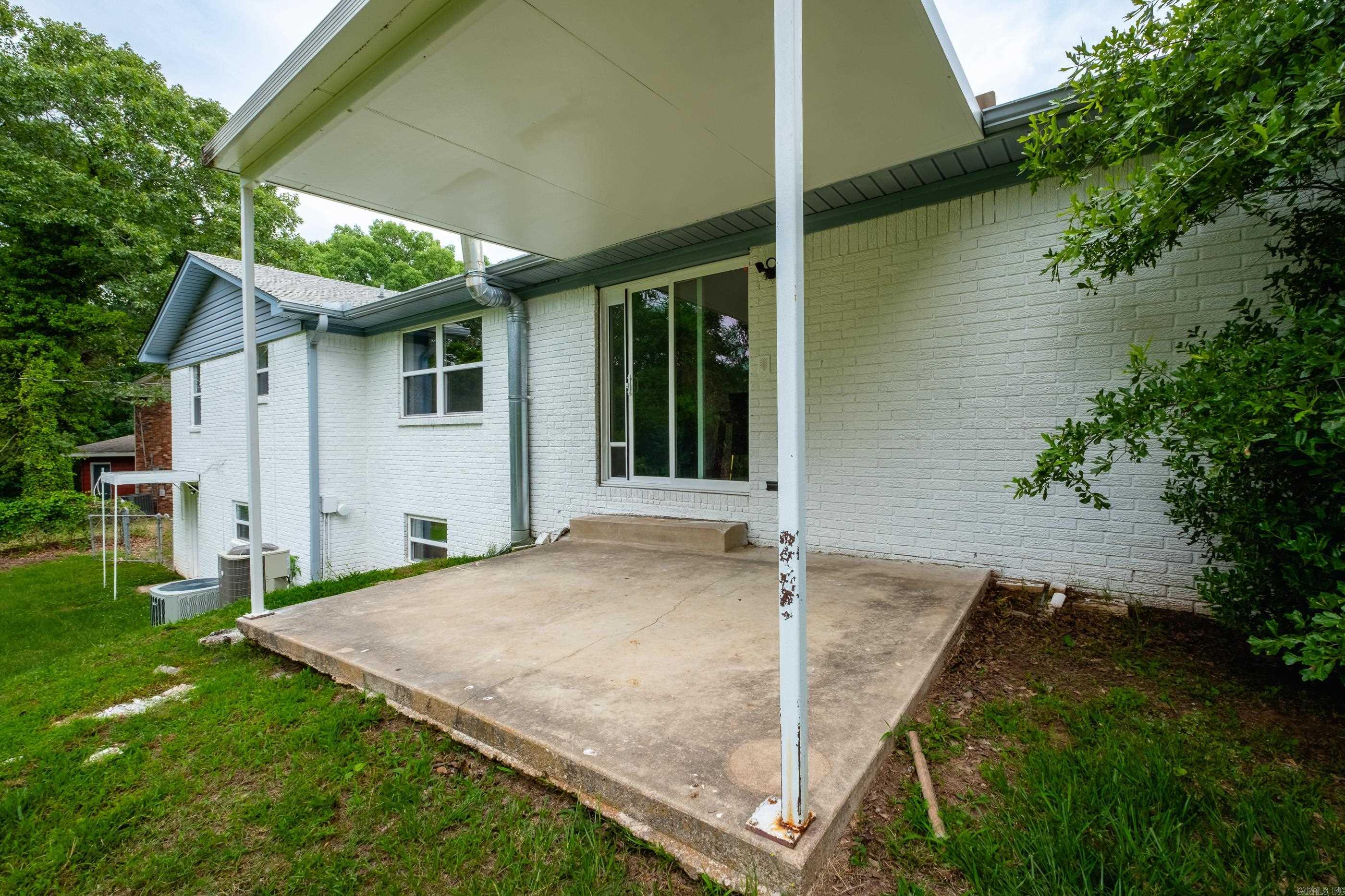 4605 N Cedar  North Little Rock, AR