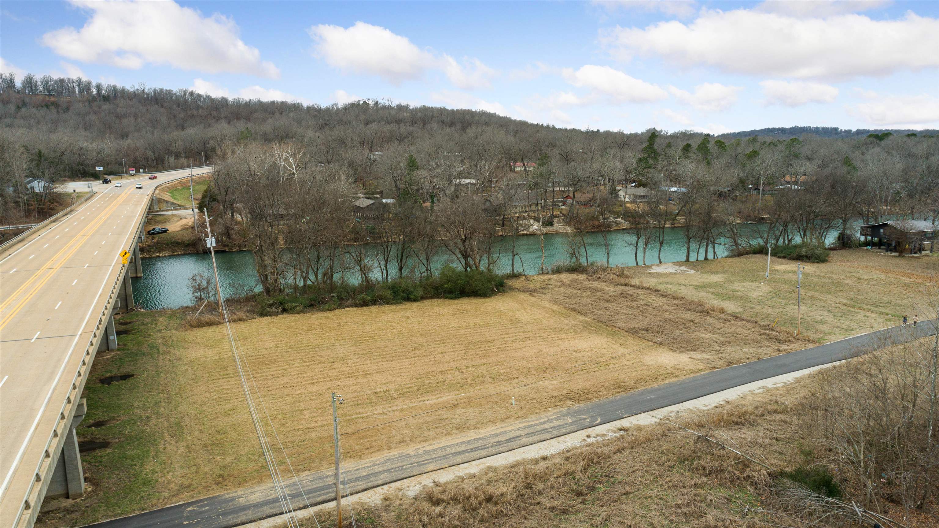 TBD Loberg  Hardy, AR