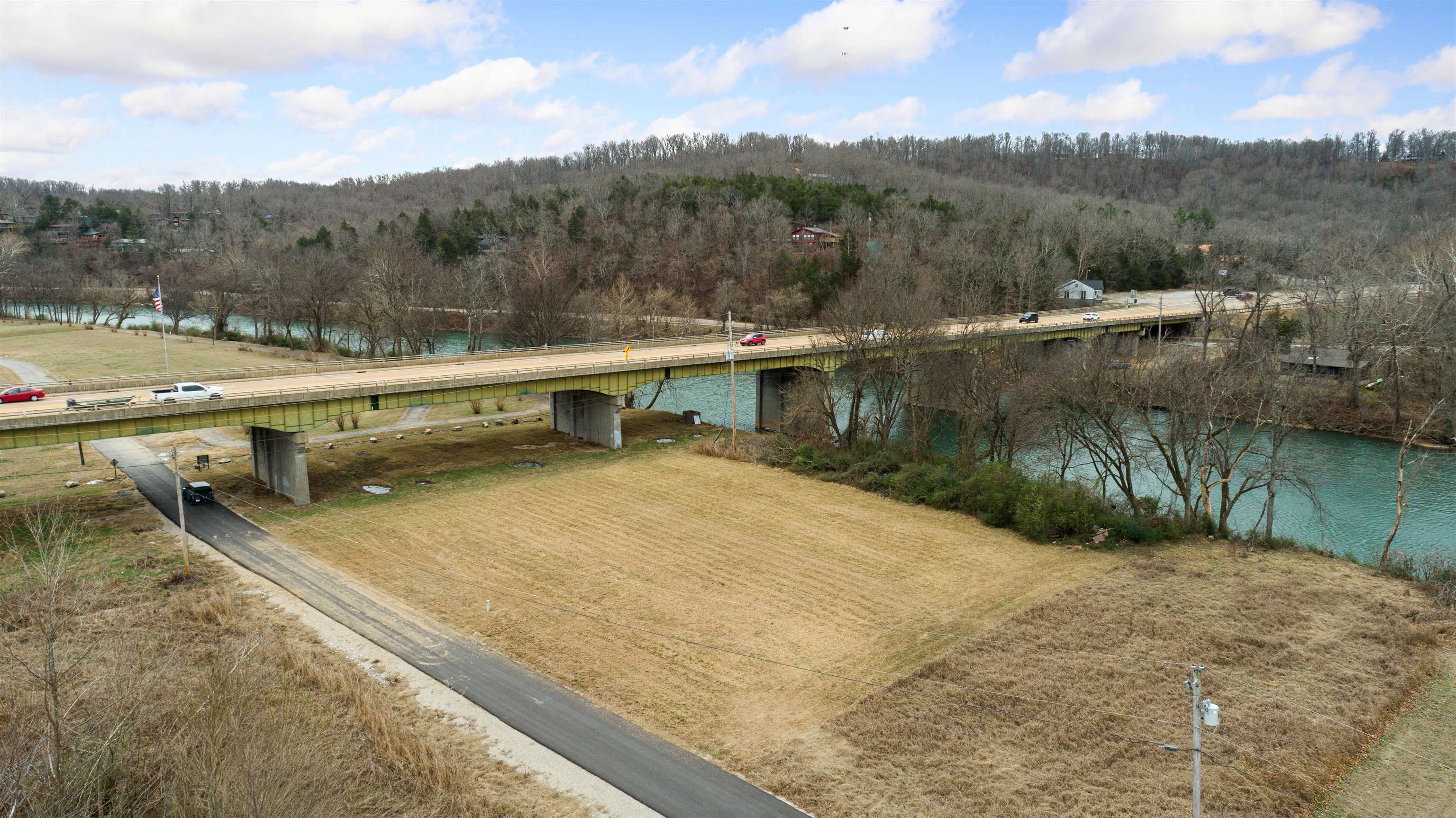 TBD Loberg  Hardy, AR