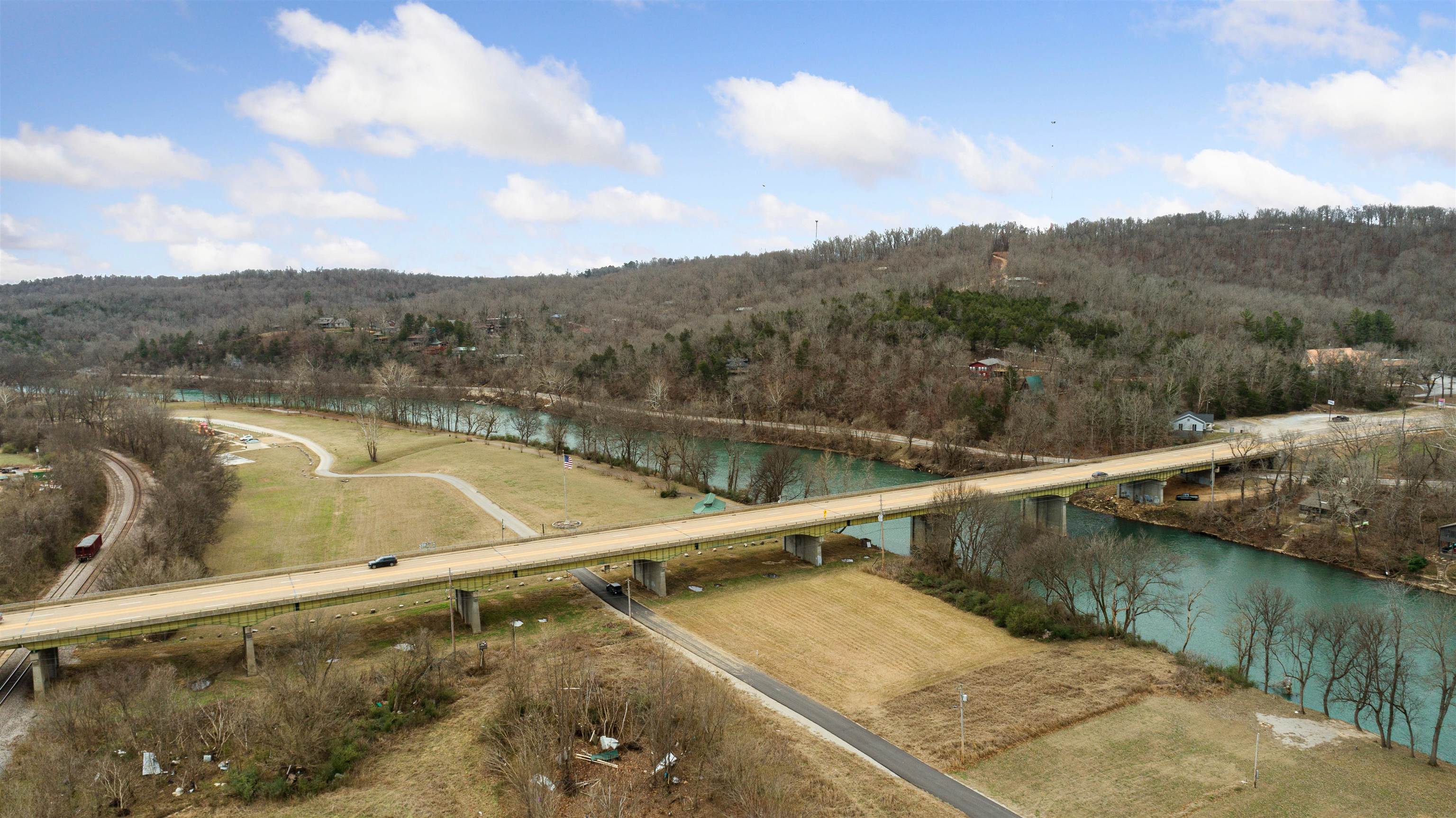 TBD Loberg  Hardy, AR