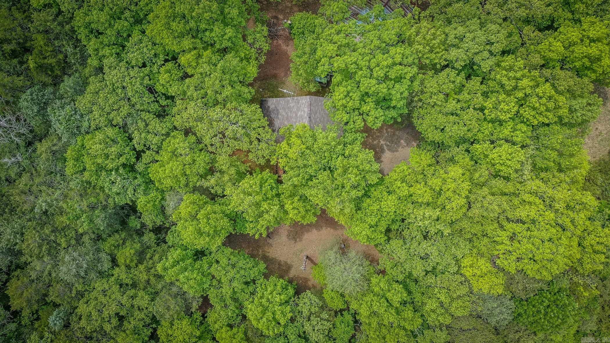 143 Hurricane Dr. Greers Ferry, AR 72067