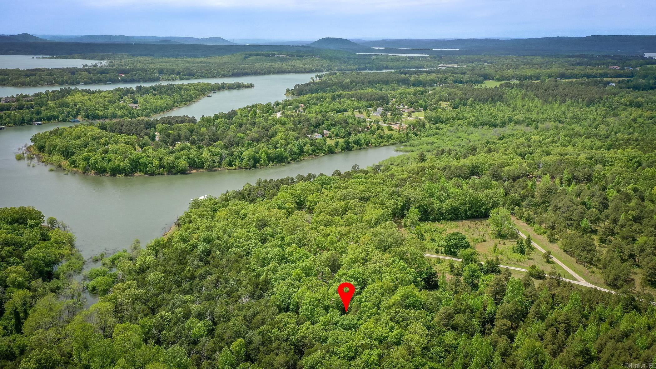 143 Hurricane Dr. Greers Ferry, AR 72067