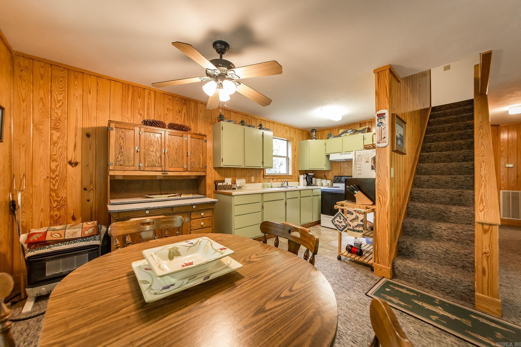 143 Hurricane Dr. Greers Ferry, AR 72067