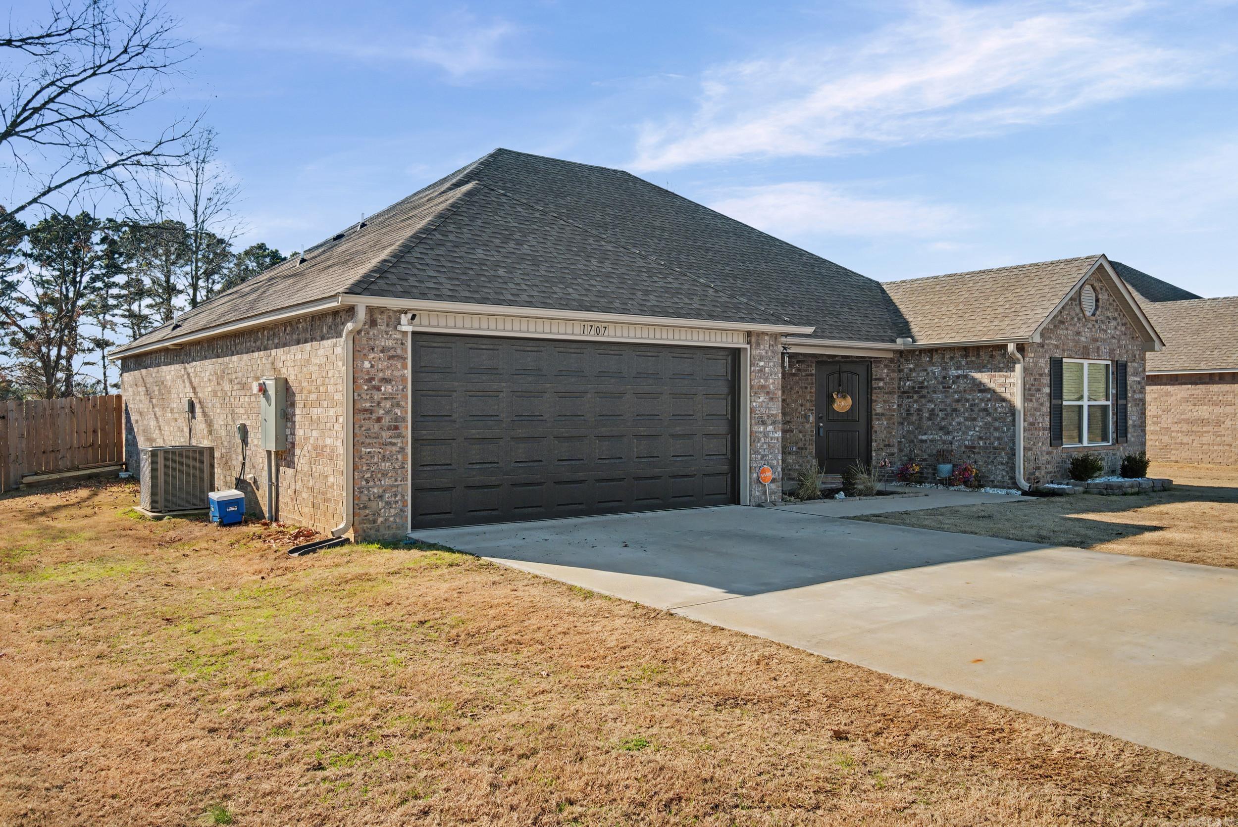 1707 Ridgefield  Searcy, AR