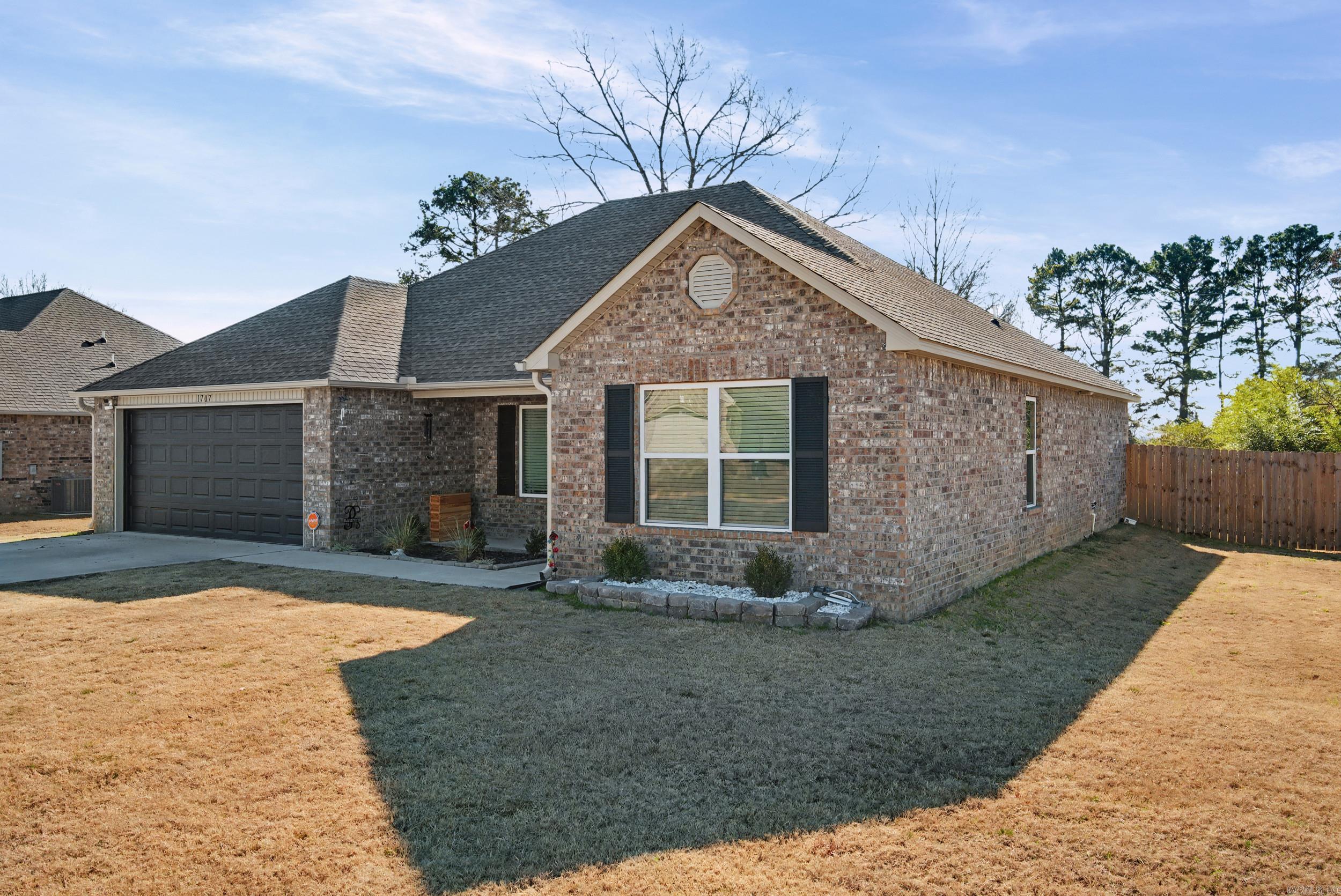 1707 Ridgefield  Searcy, AR