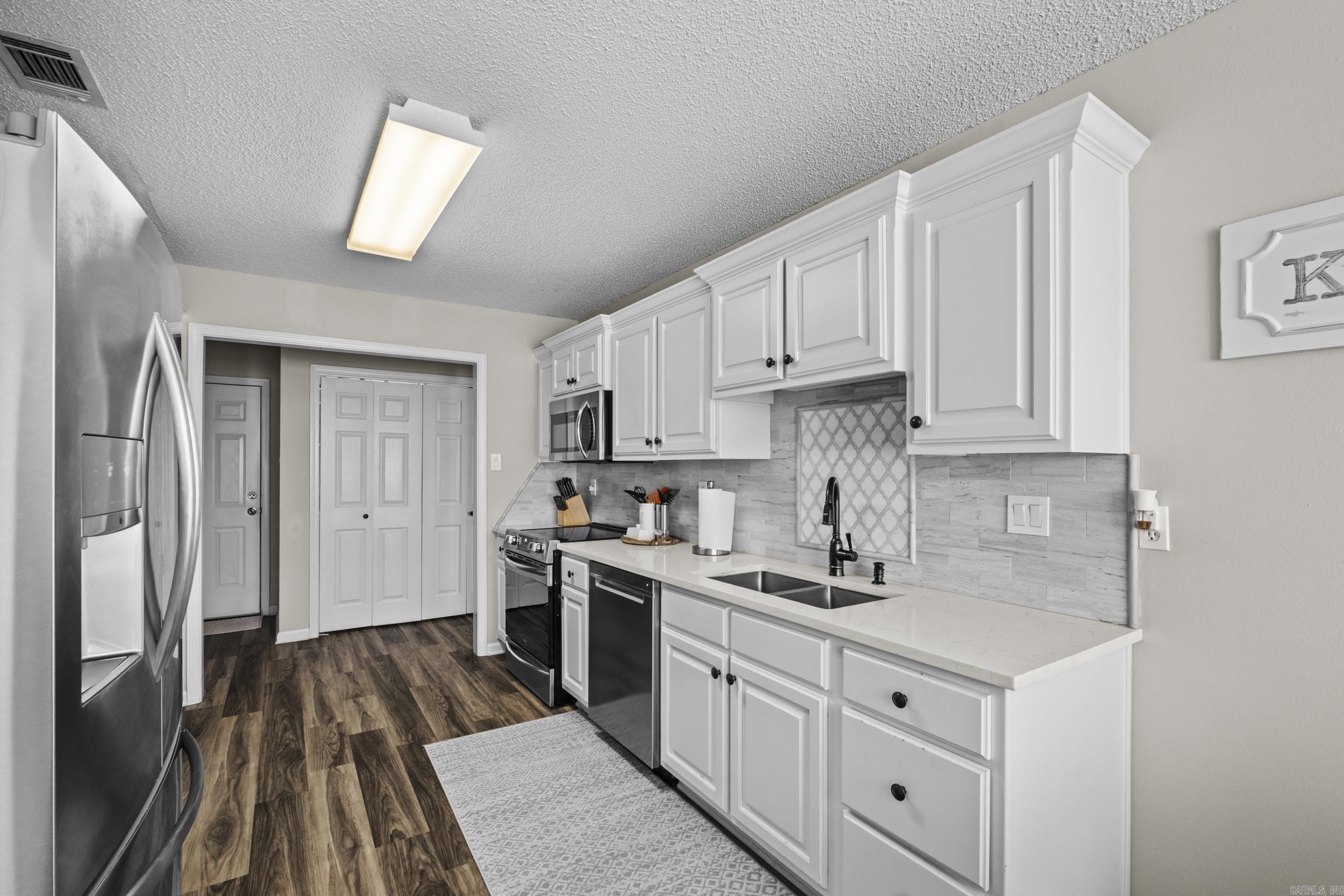 5037 Austin Lakes Cir  Sherwood, AR