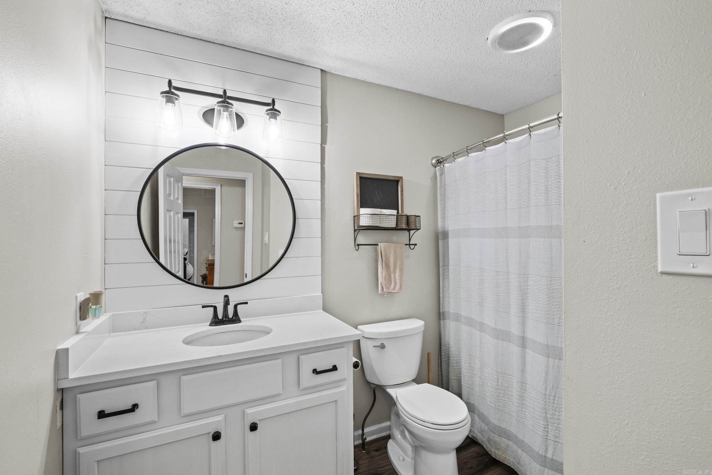 5037 Austin Lakes Cir  Sherwood, AR