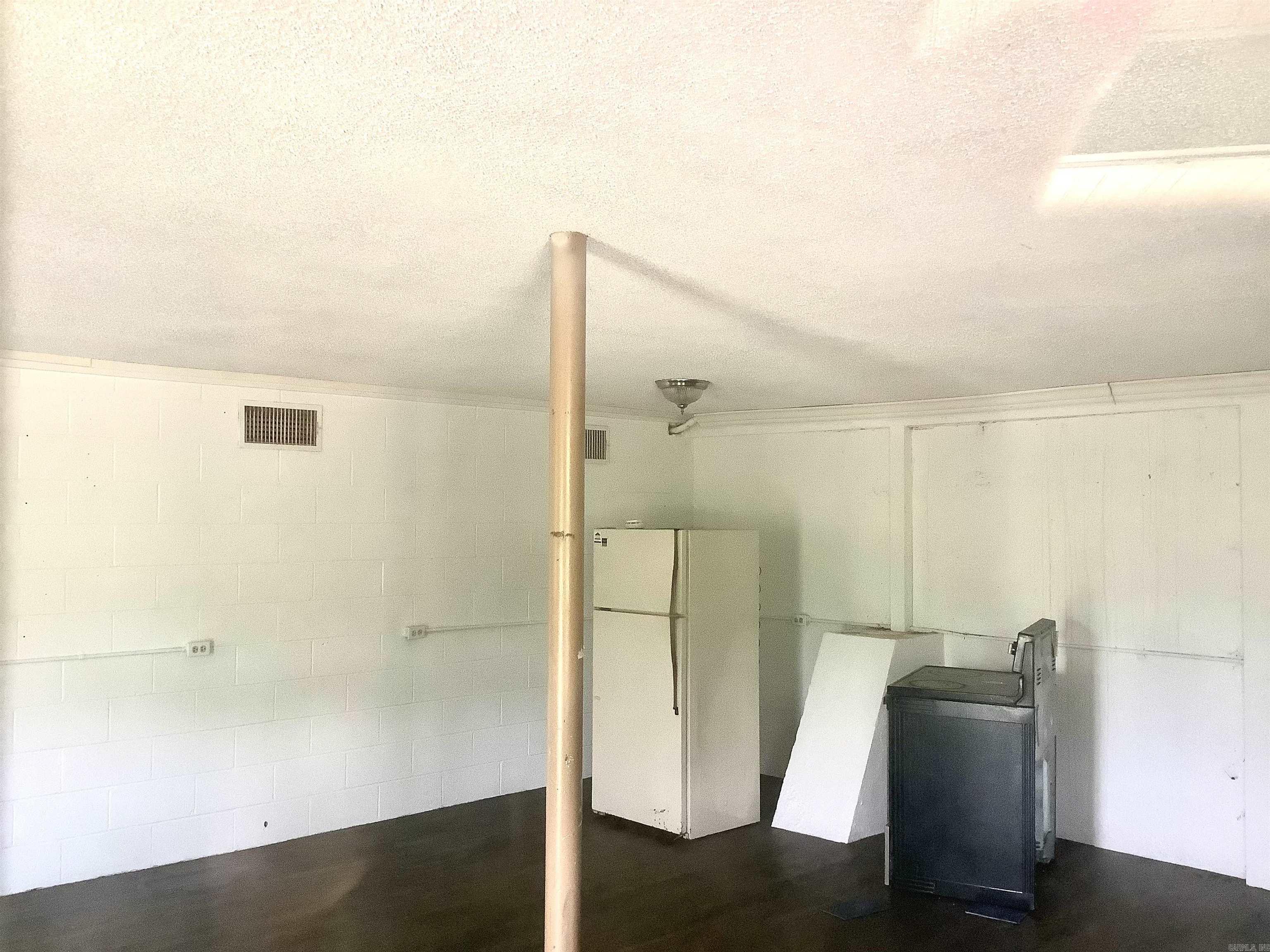 1875 E Grand  Hot Springs, AR