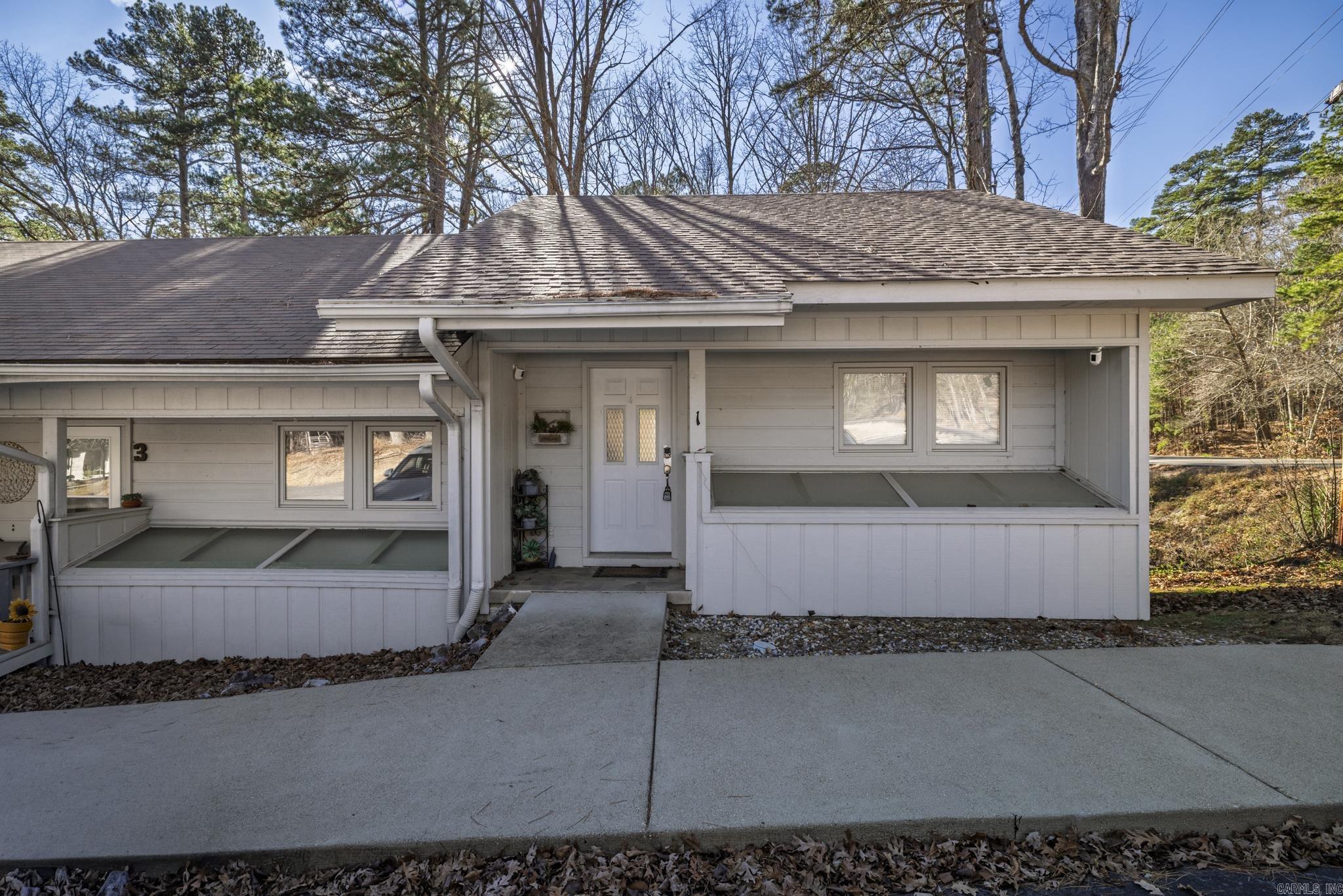 1 Gailosa  Hot Springs Village, AR