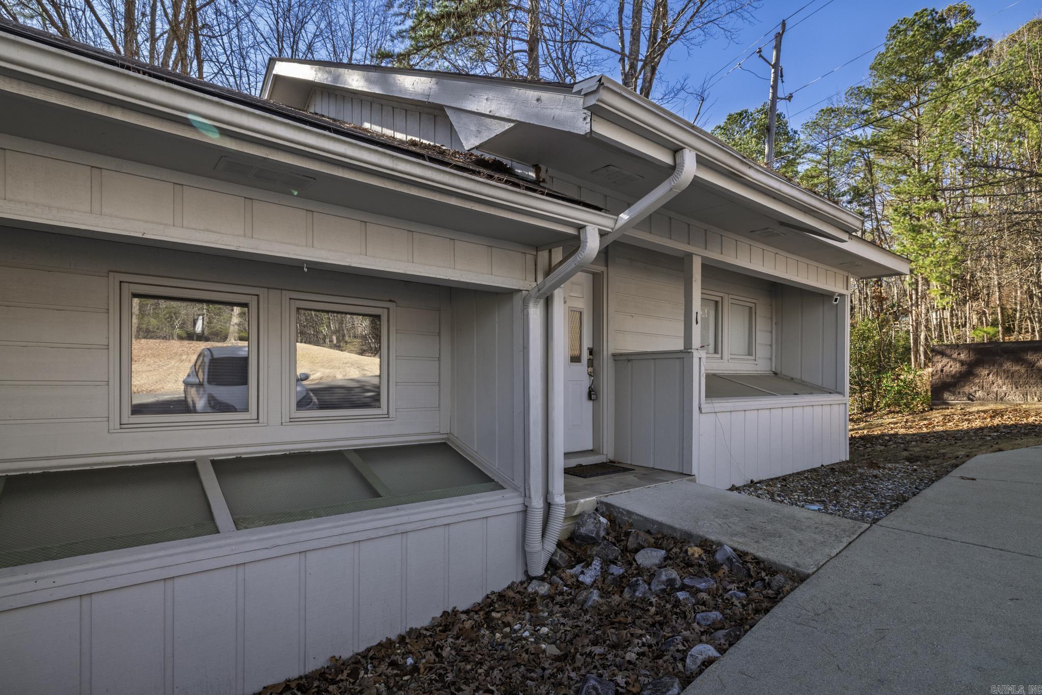 1 Gailosa  Hot Springs Village, AR