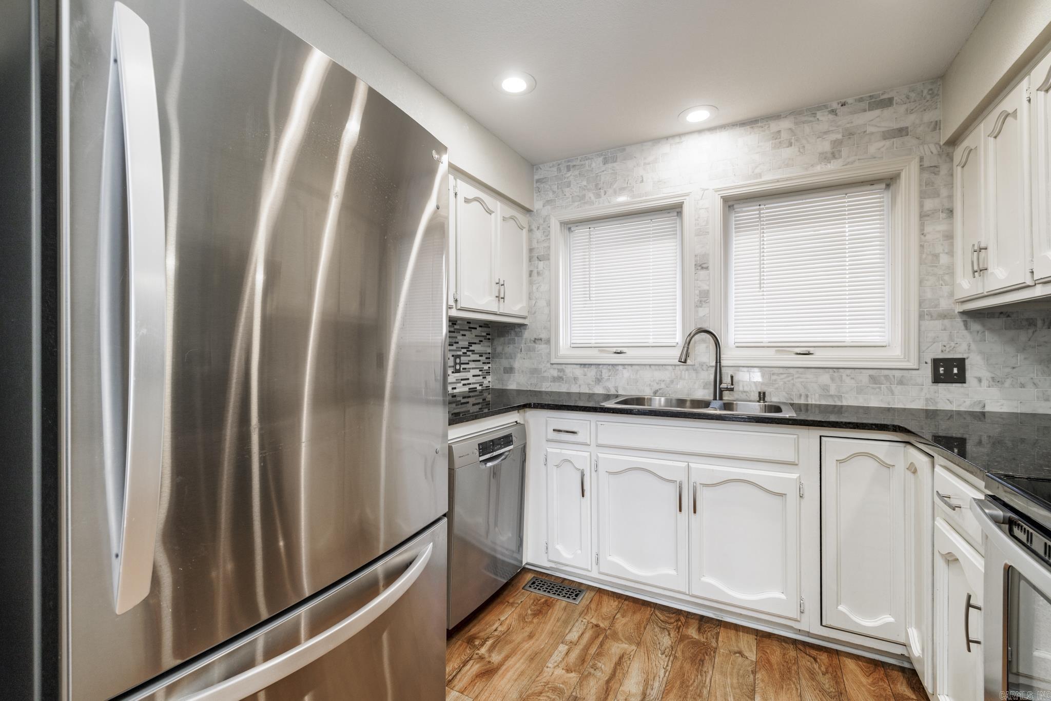 1 Gailosa  Hot Springs Village, AR