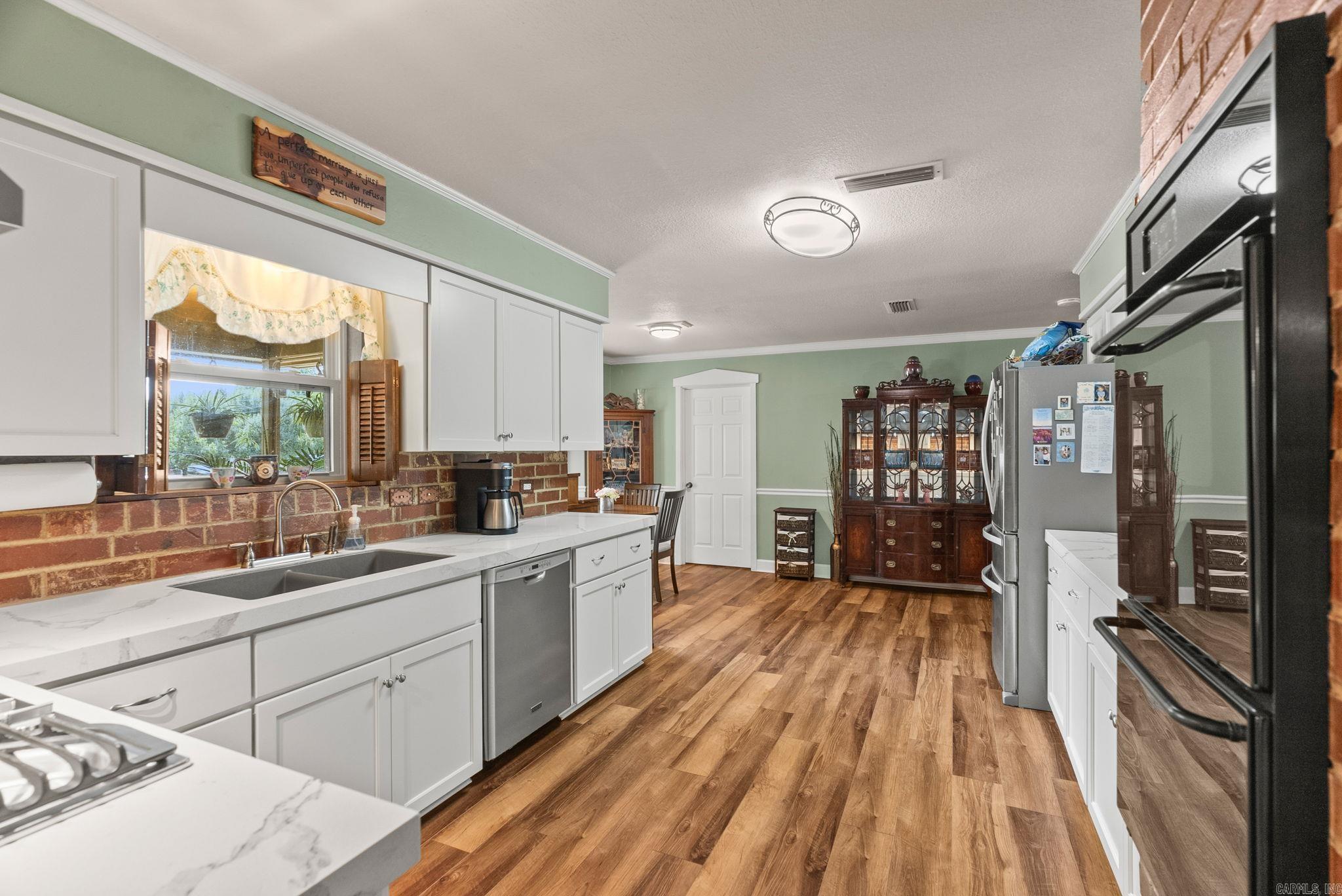 1 Cedar Oaks Dr  Conway, AR