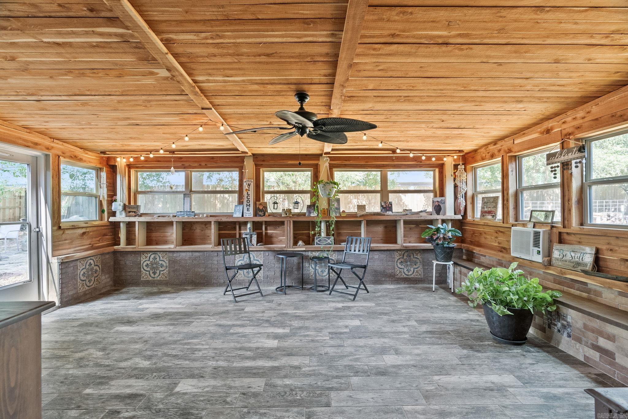 1 Cedar Oaks Dr  Conway, AR