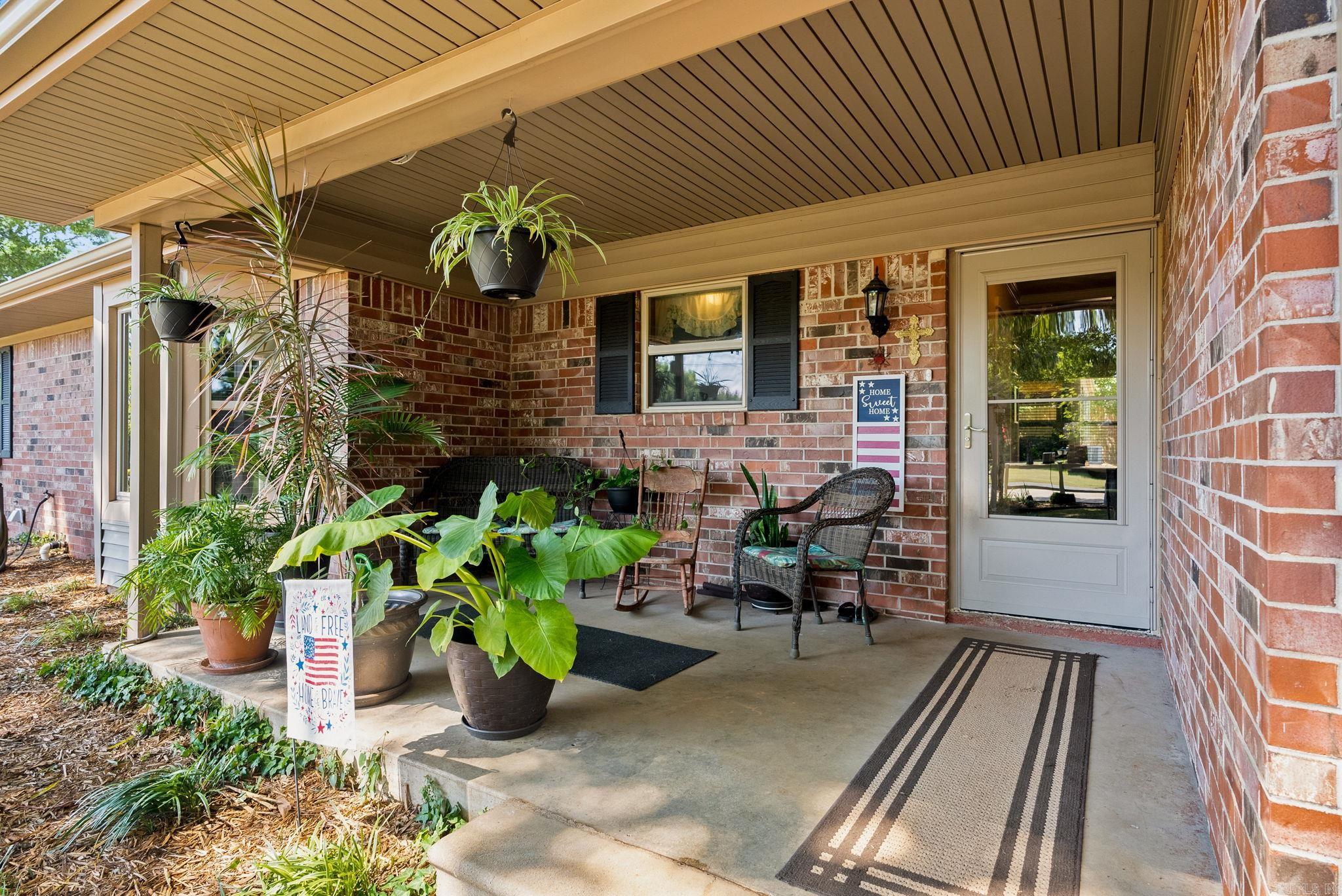 1 Cedar Oaks Dr  Conway, AR