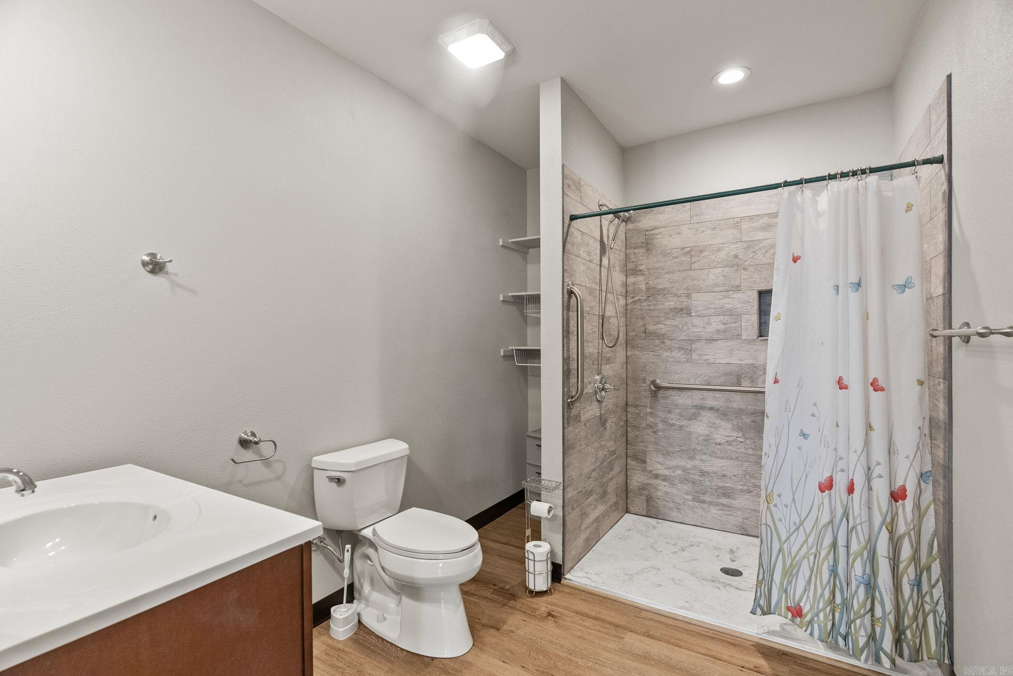 1 Cedar Oaks Dr  Conway, AR