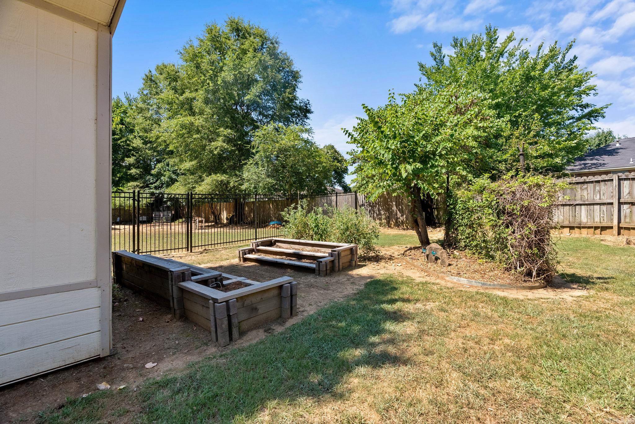 1 Cedar Oaks Dr  Conway, AR