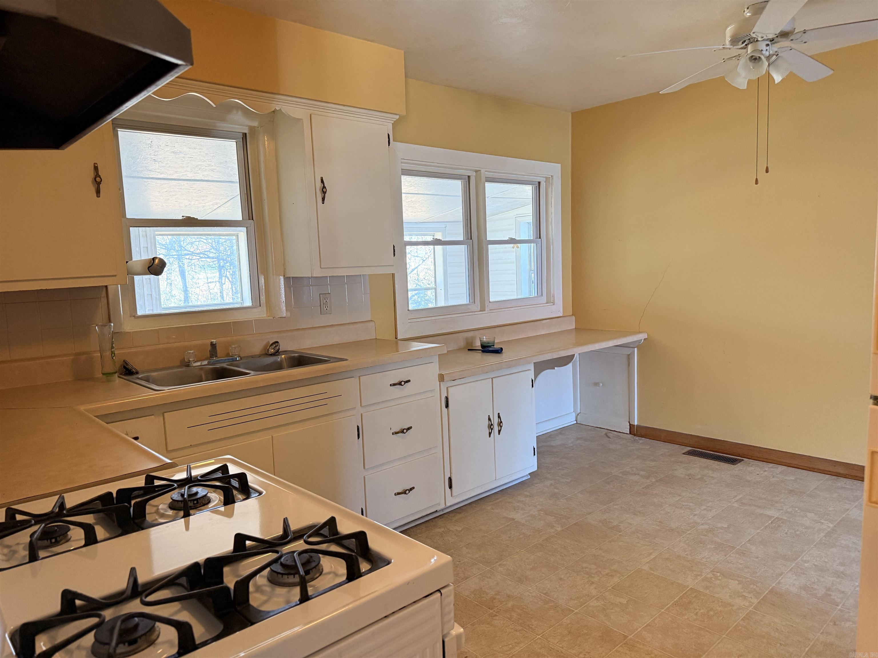 677 Crestline  Piggott, AR