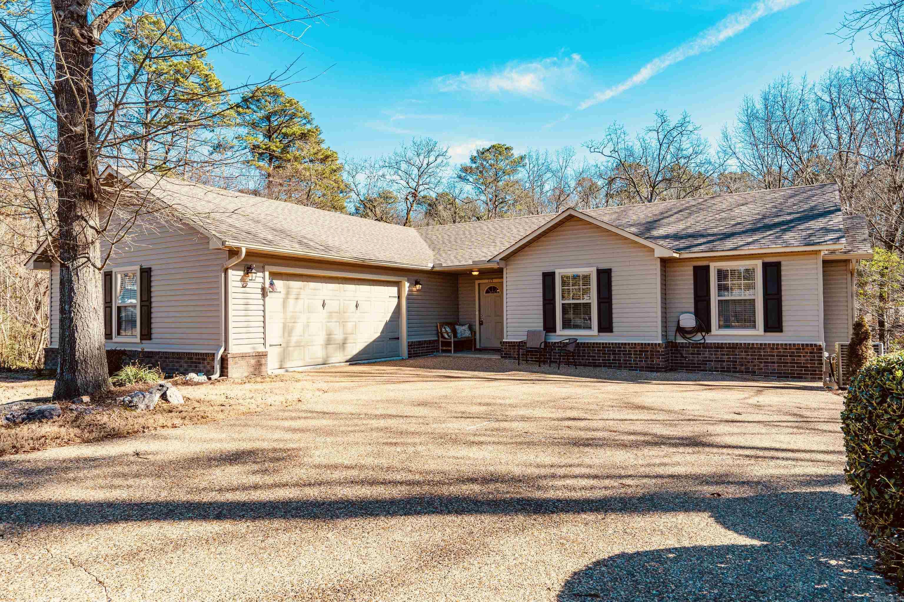 115 Pineknoll Point Hot Springs, AR 71913