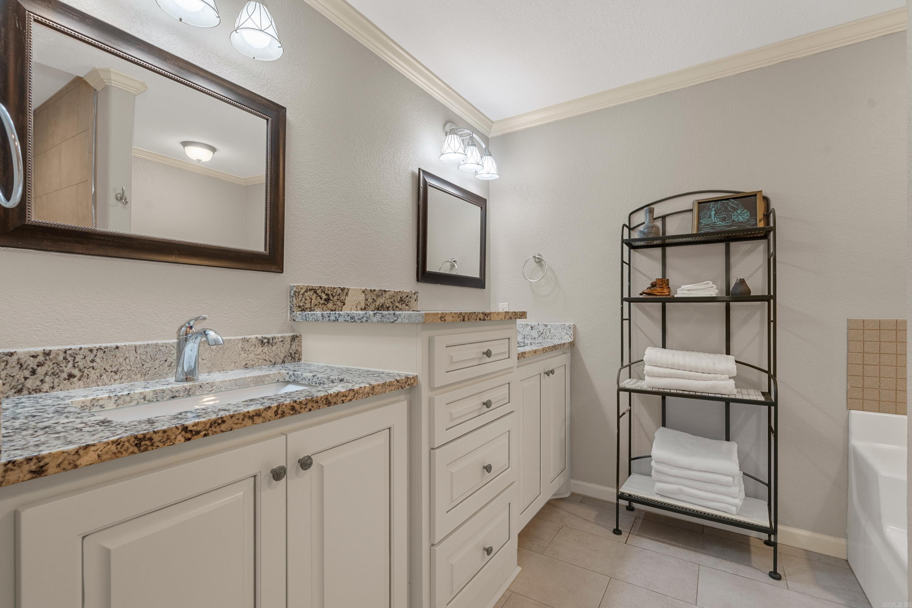 115 Pineknoll  Hot Springs, AR