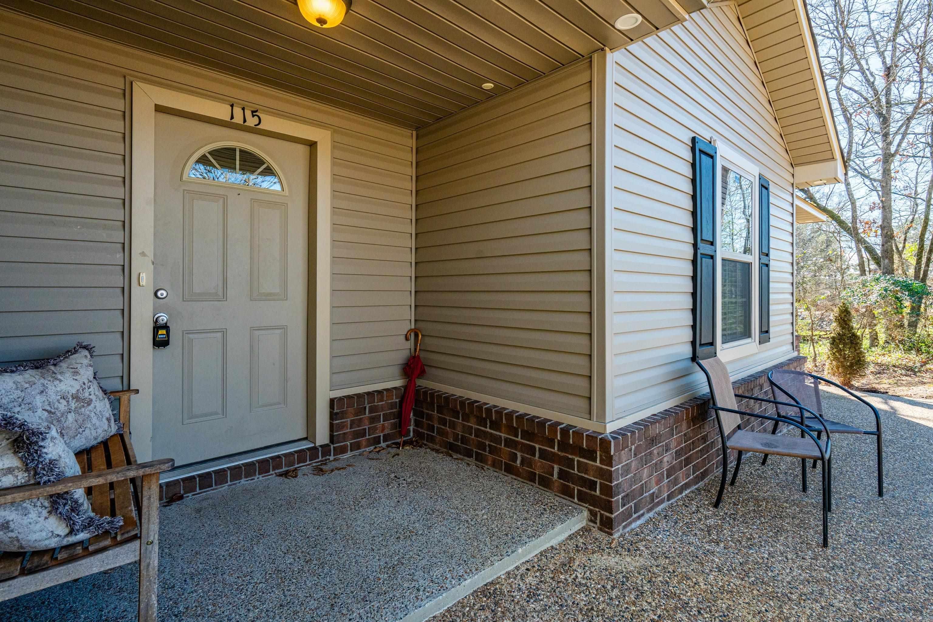 115 Pineknoll  Hot Springs, AR