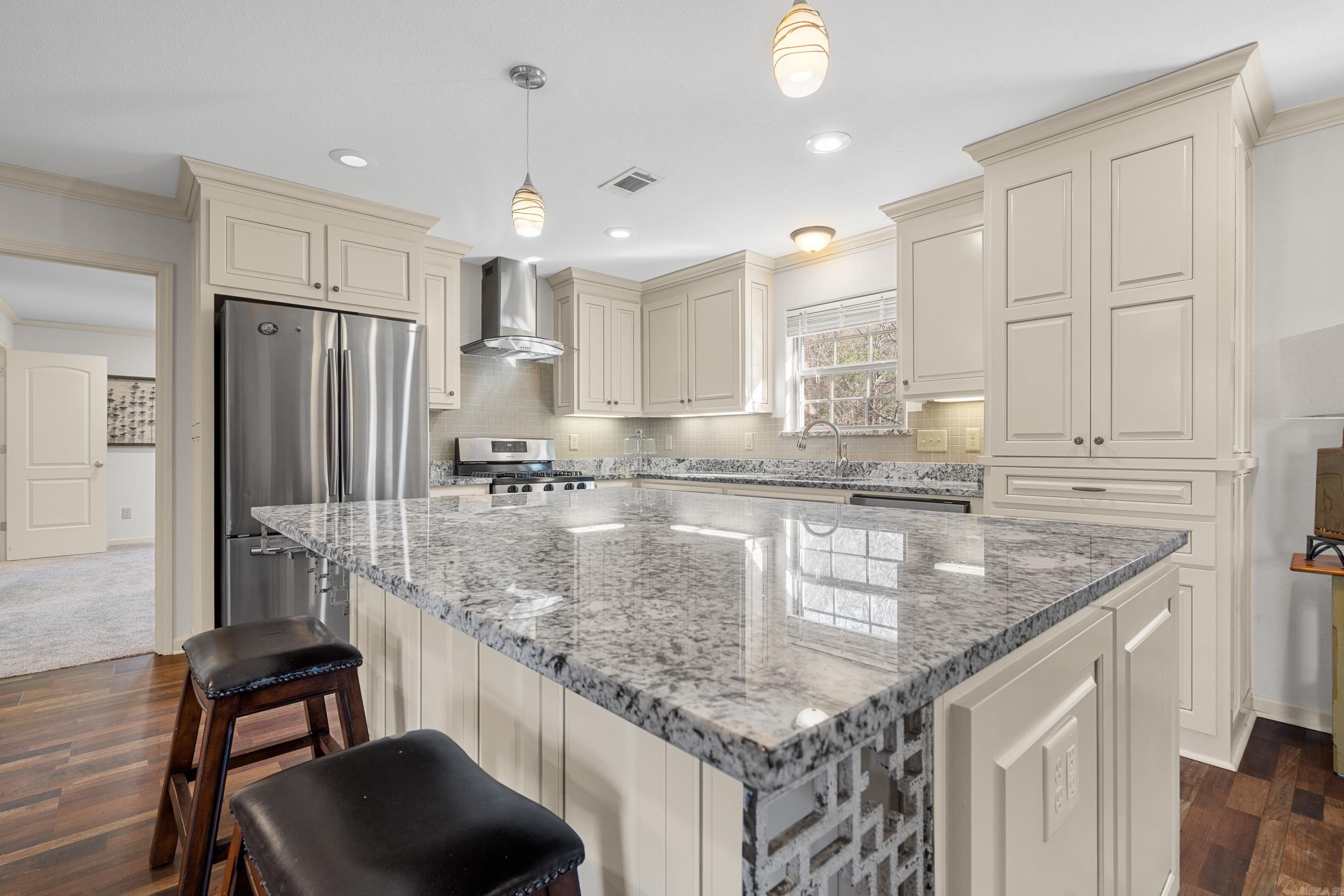 115 Pineknoll  Hot Springs, AR