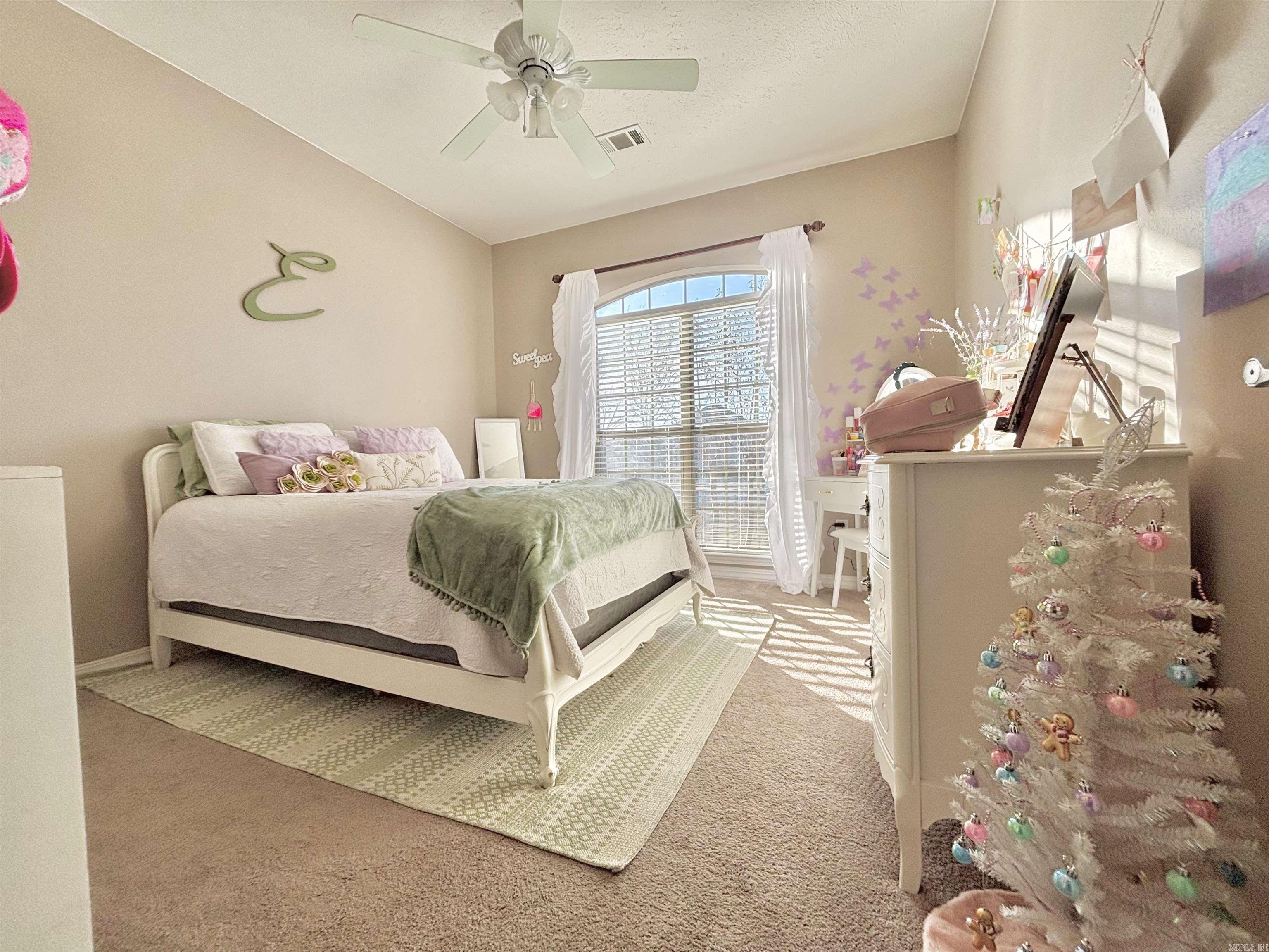 17 Vilsonia Way Vilonia, AR 72173