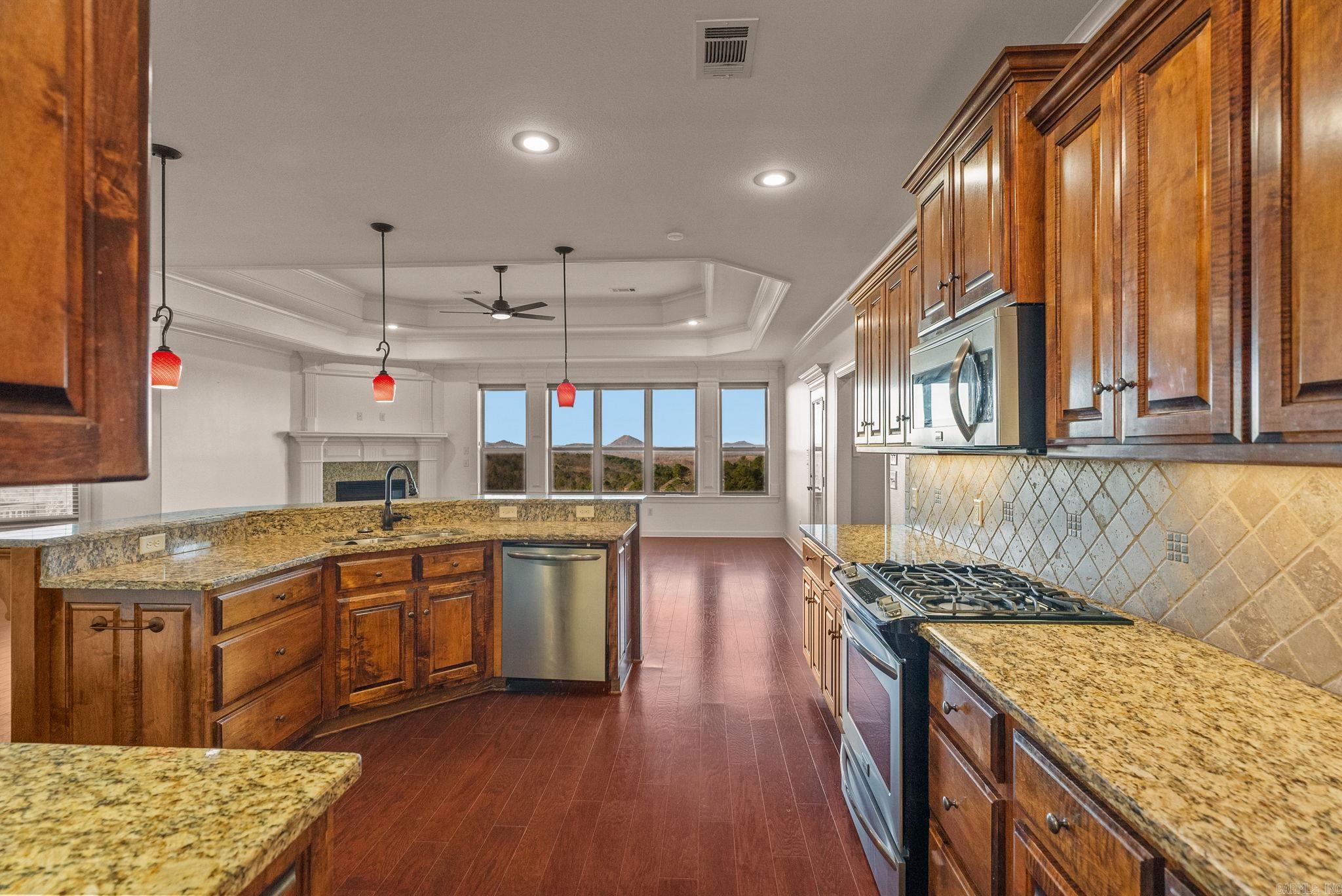 194 Majestic  Maumelle, AR