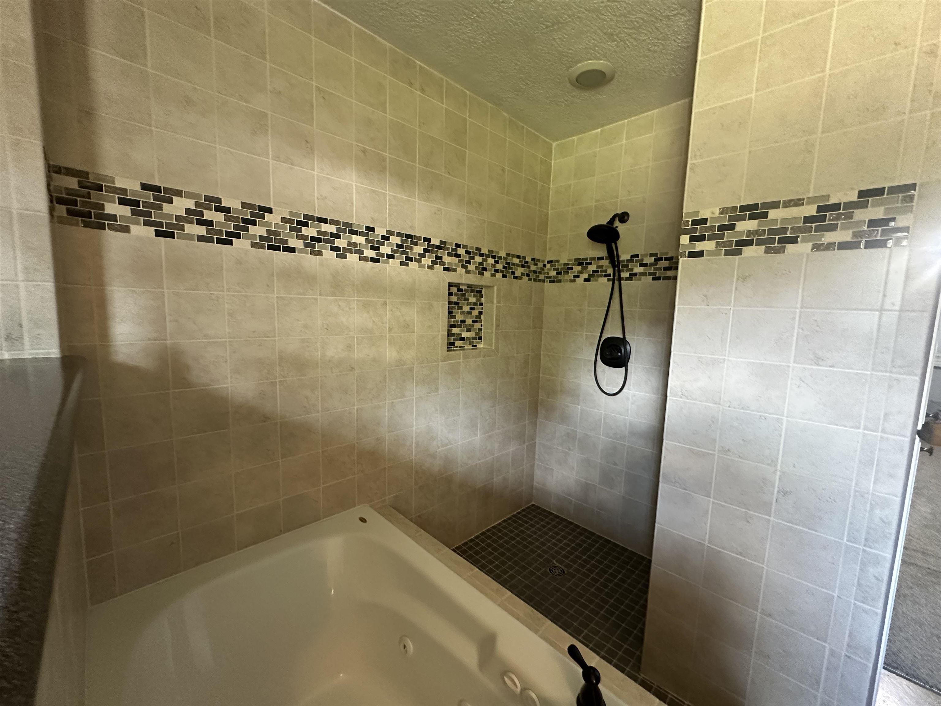 602 Foxwood Drive Jacksonville, AR 72076-2623