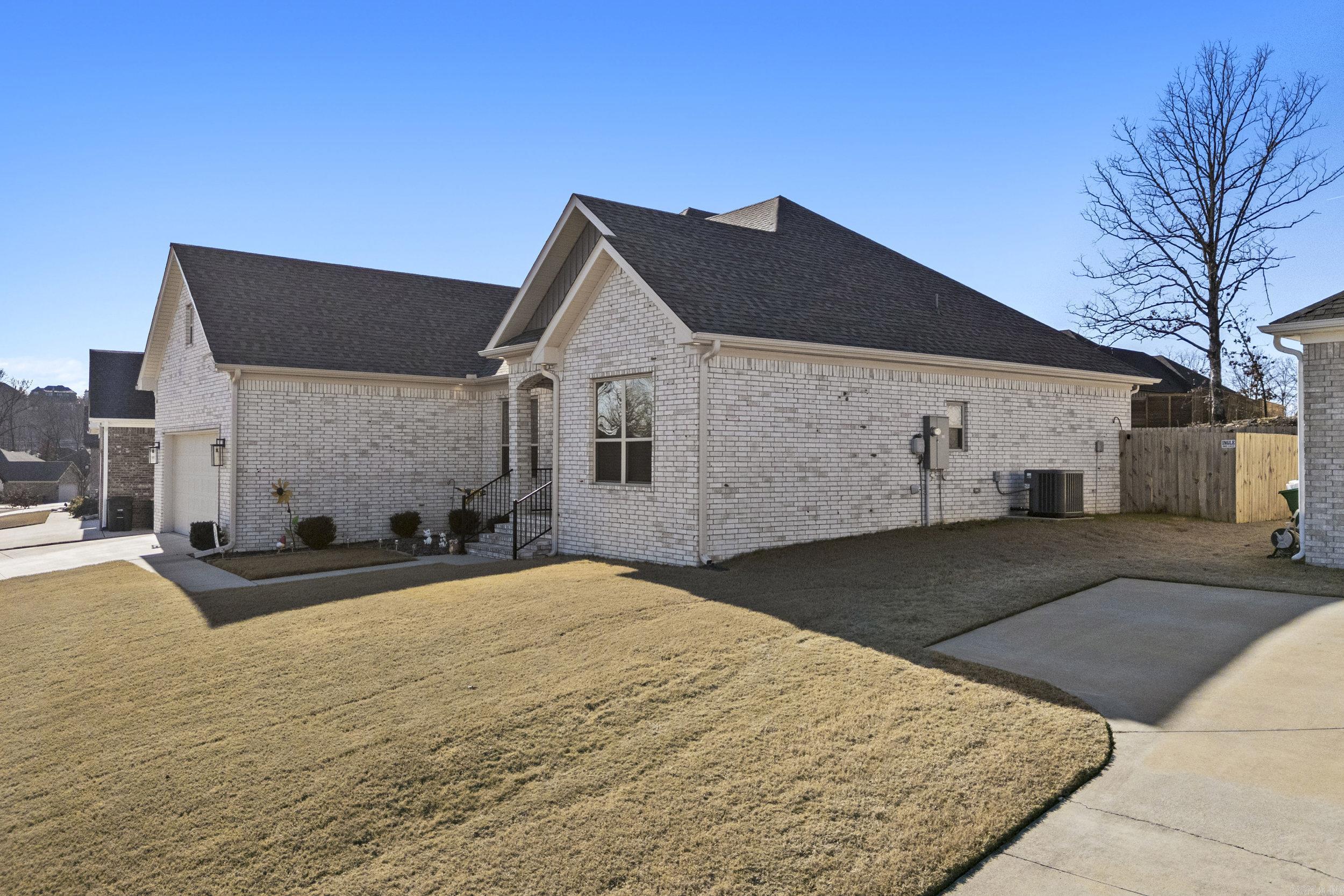 877 Millers Glen  Sherwood, AR