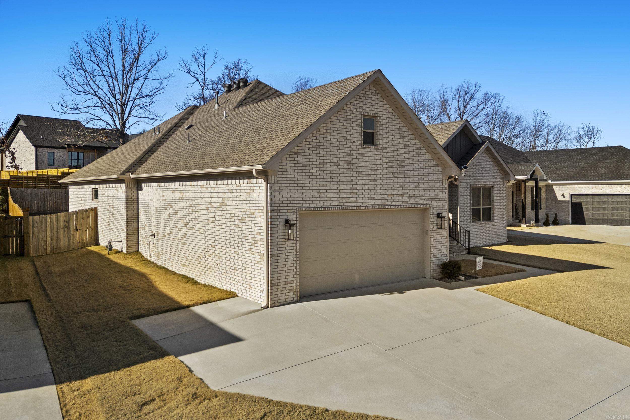 877 Millers Glen  Sherwood, AR