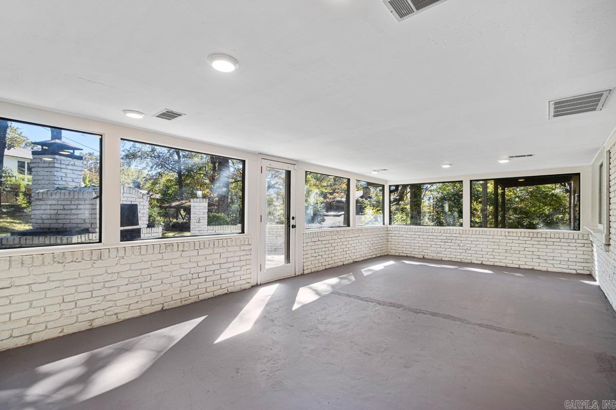 3111 Lakeview  North Little Rock, AR