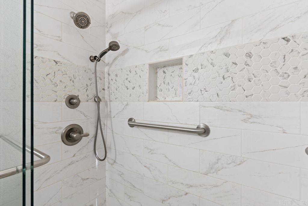 3 Penaranda Lane  Hot Springs Village, AR